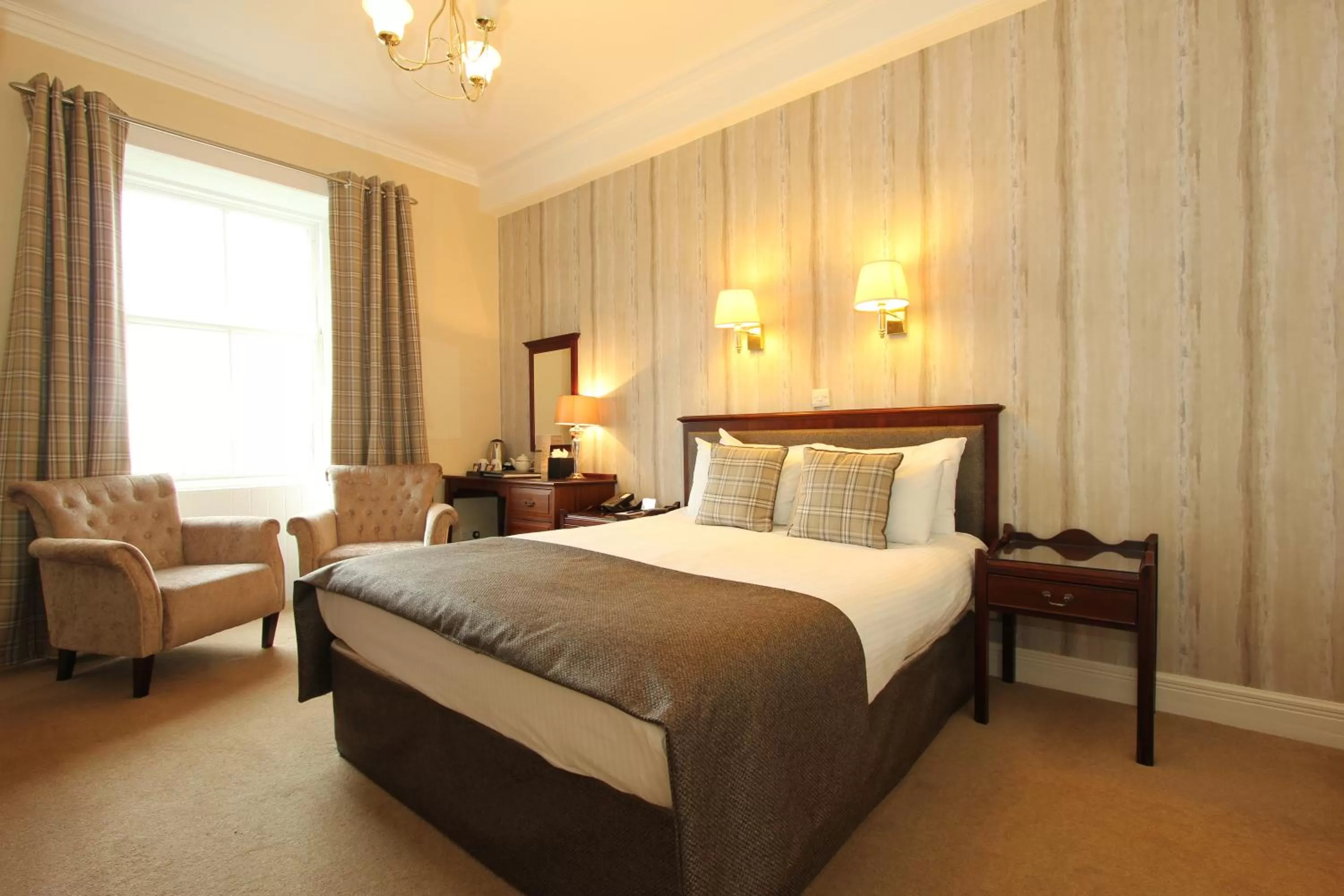 Bedroom, Bed in The Atholl Palace