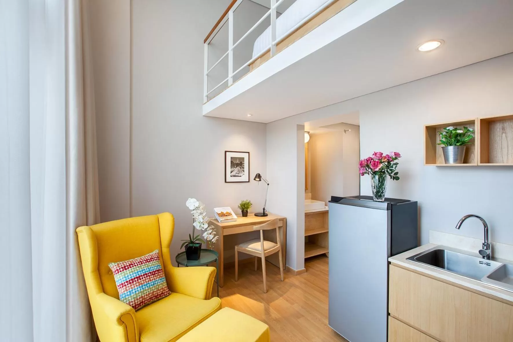 Business facilities in White Tree Residence