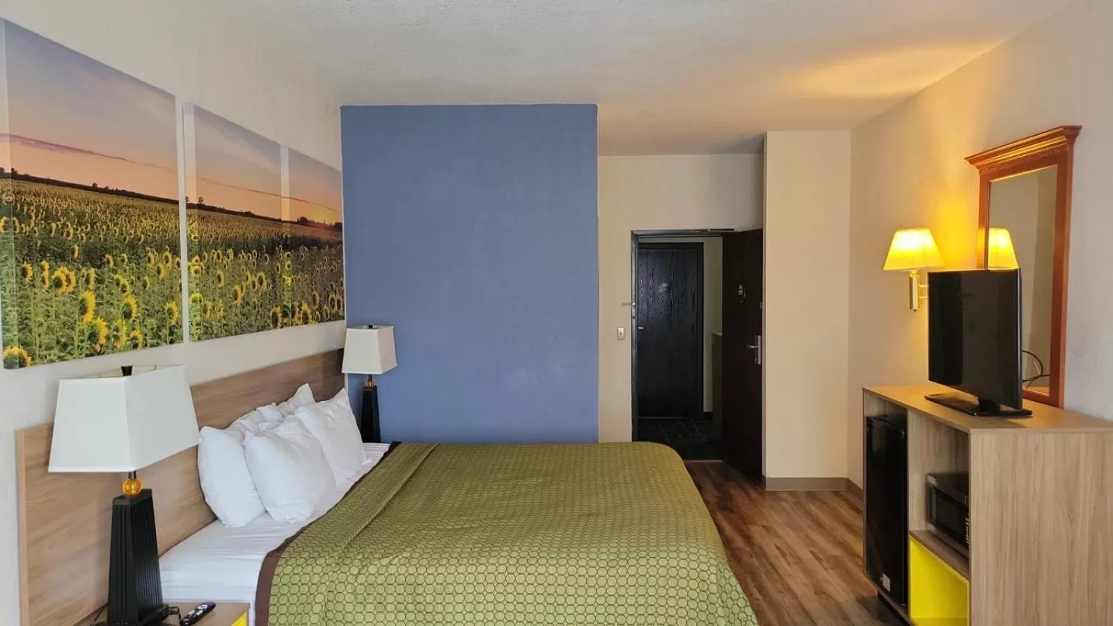 Bed in Days Inn by Wyndham Topeka