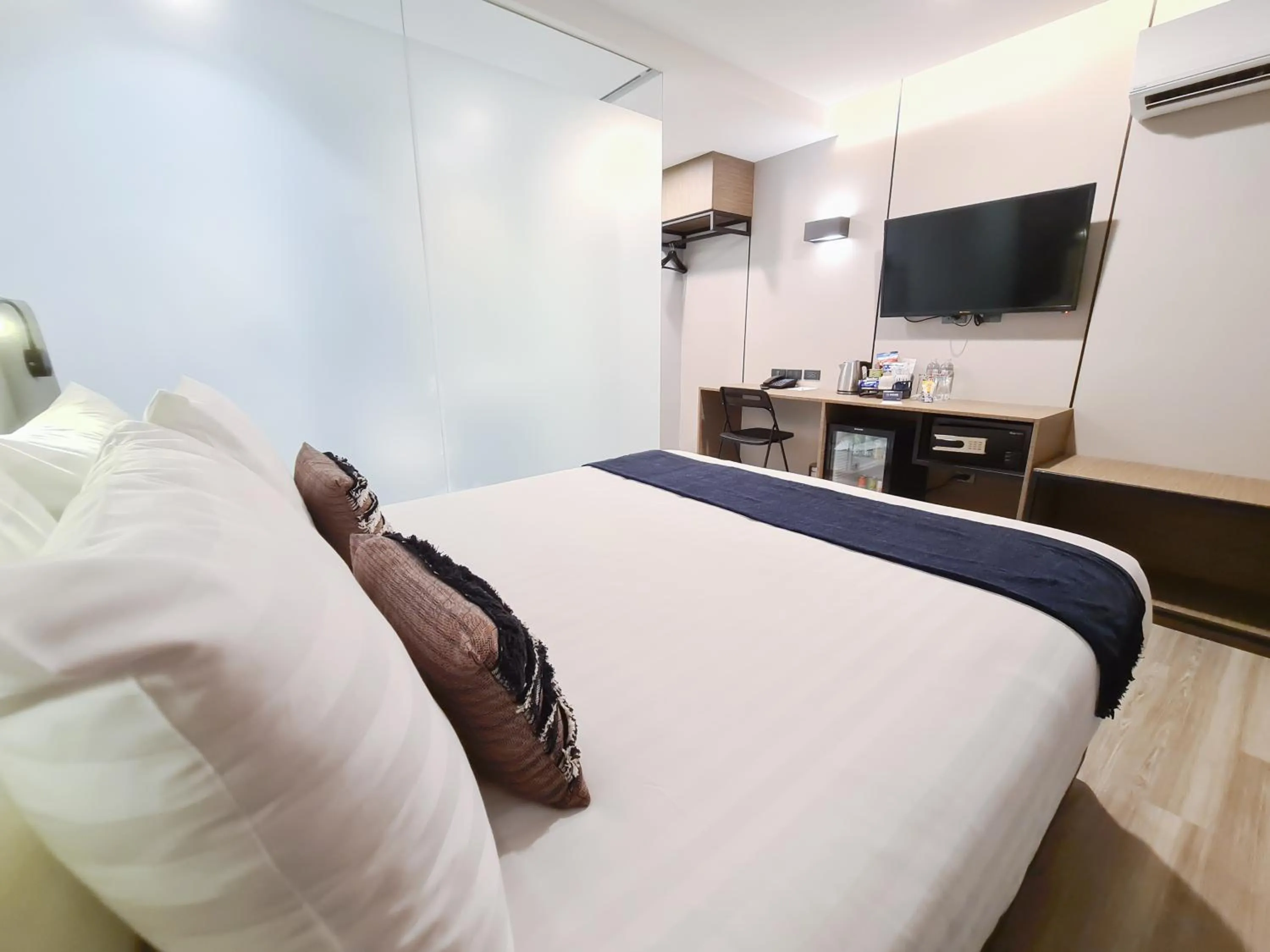 Bed in SOVA Hotel Bangkok