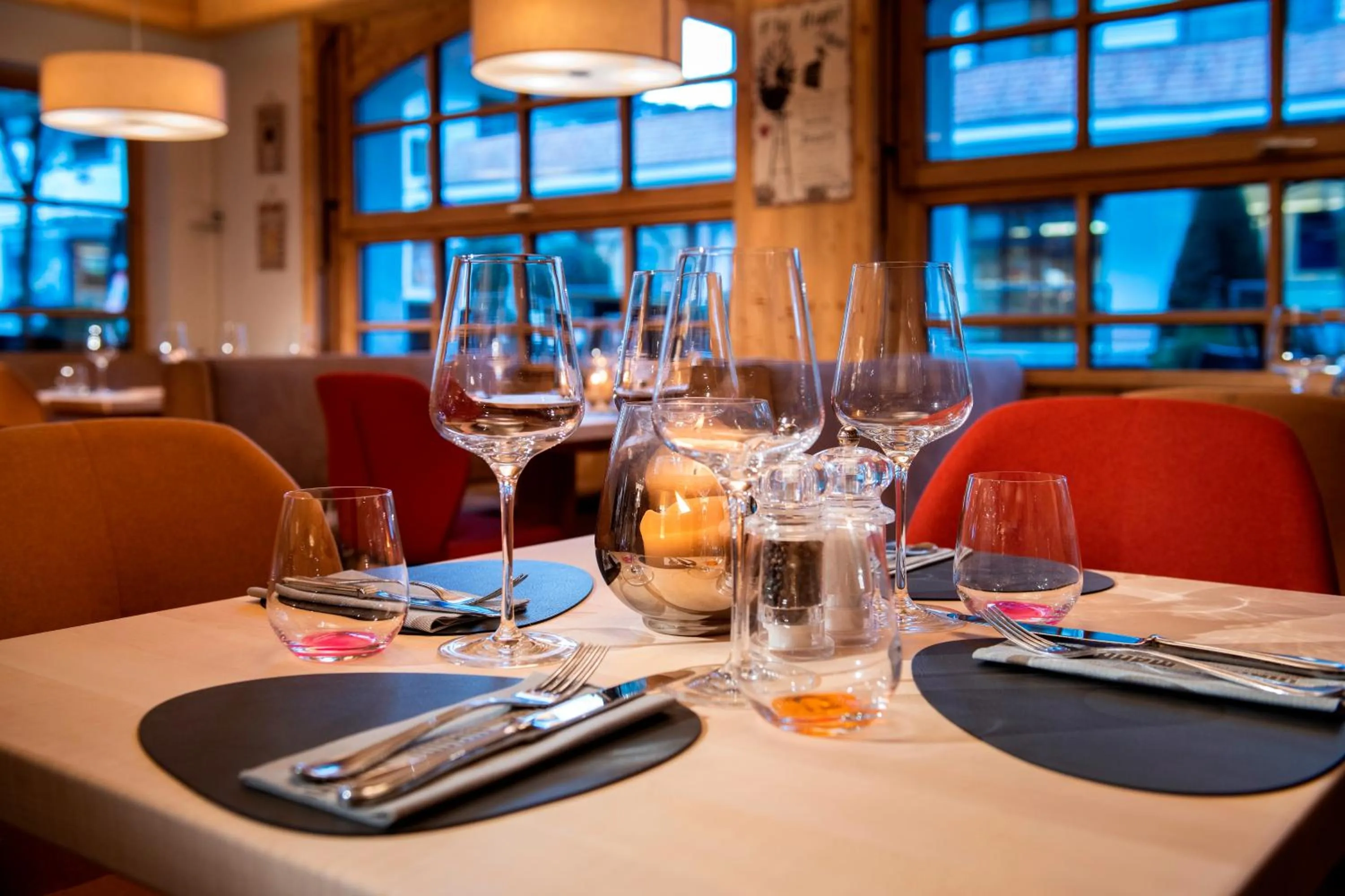 Restaurant/places to eat in MANNI das Hotel