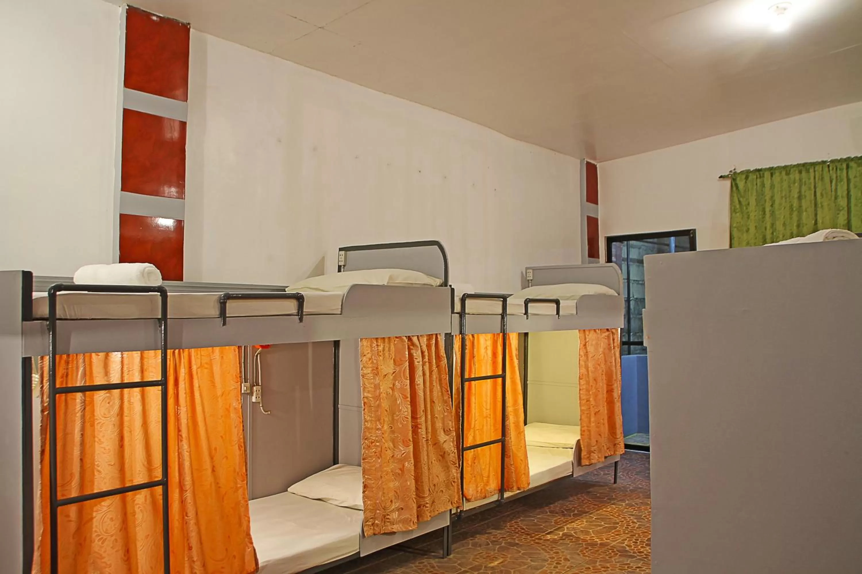 Mario's Travellers Inn