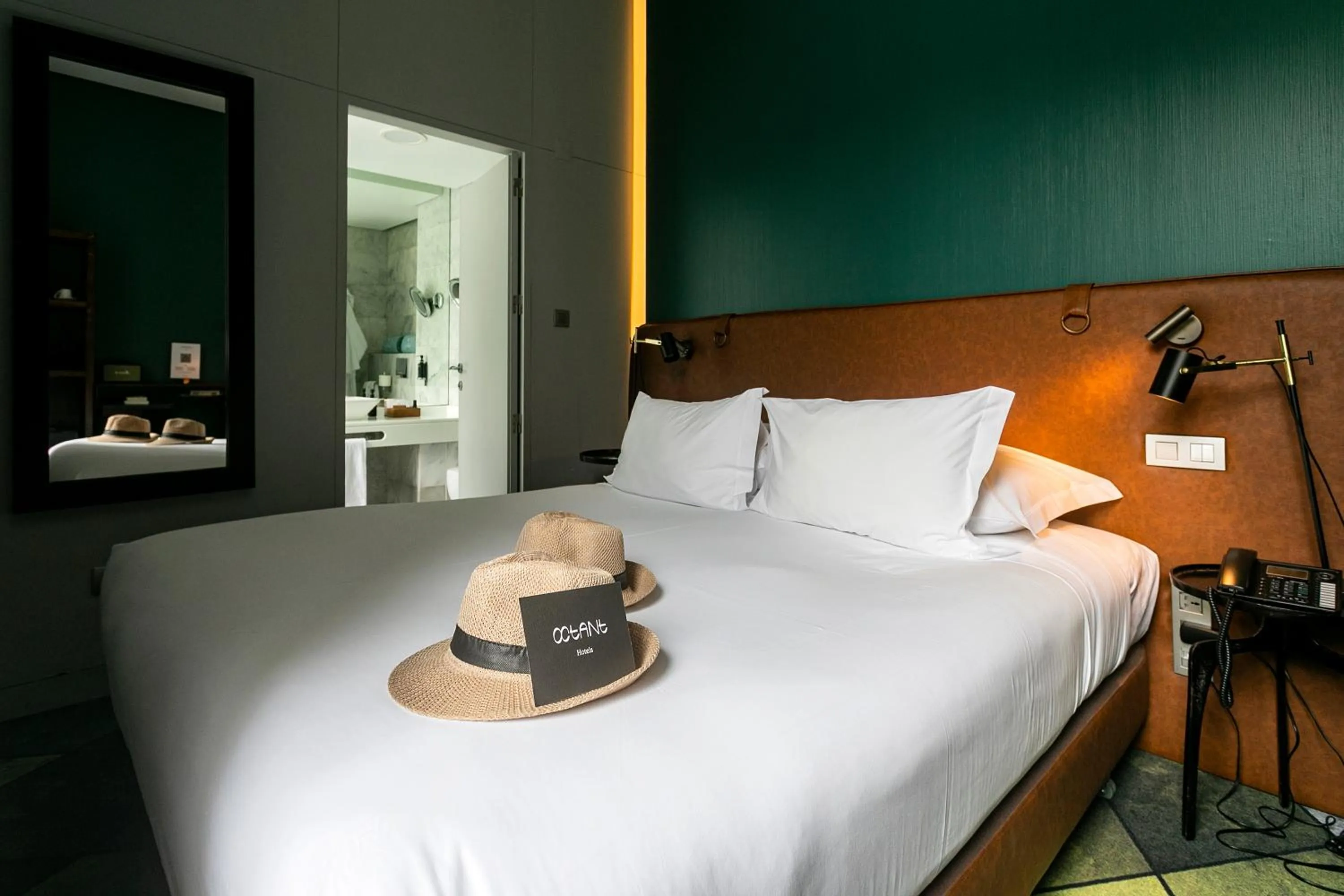 Bed in Furnas Boutique Hotel - Thermal & Spa