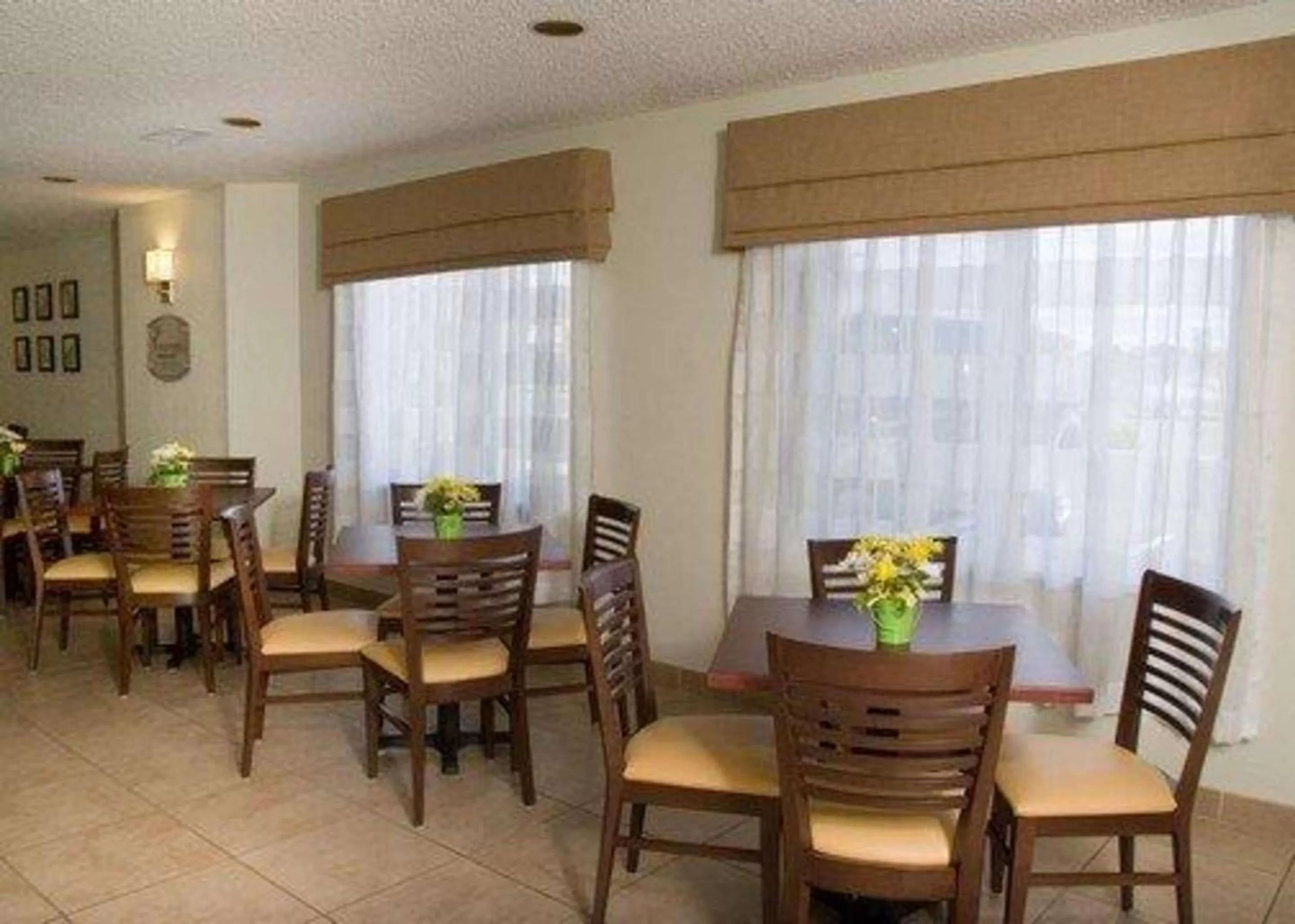 Restaurant/places to eat in Sleep Inn Pasco Tri -Cities