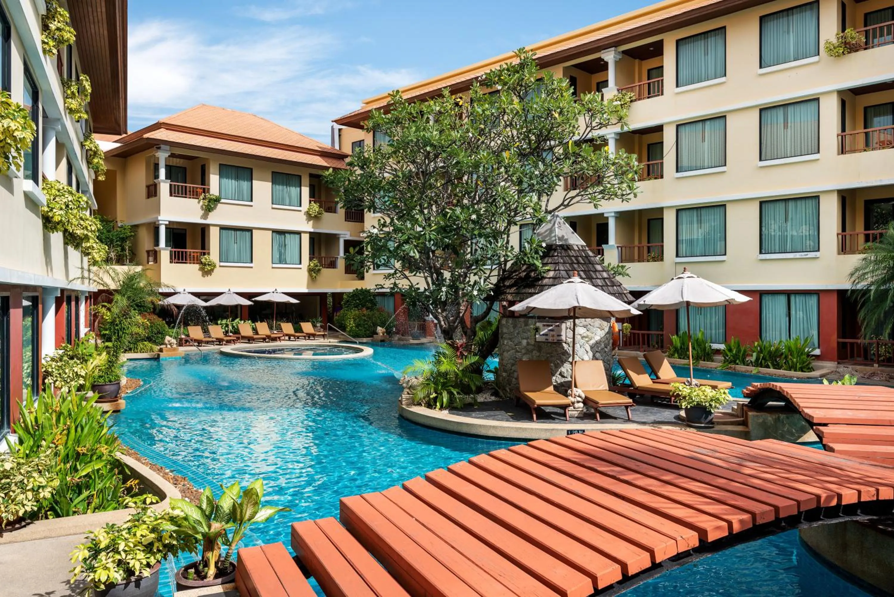 Pool view in Patong Paragon Resort & Spa SHA Extra Plus