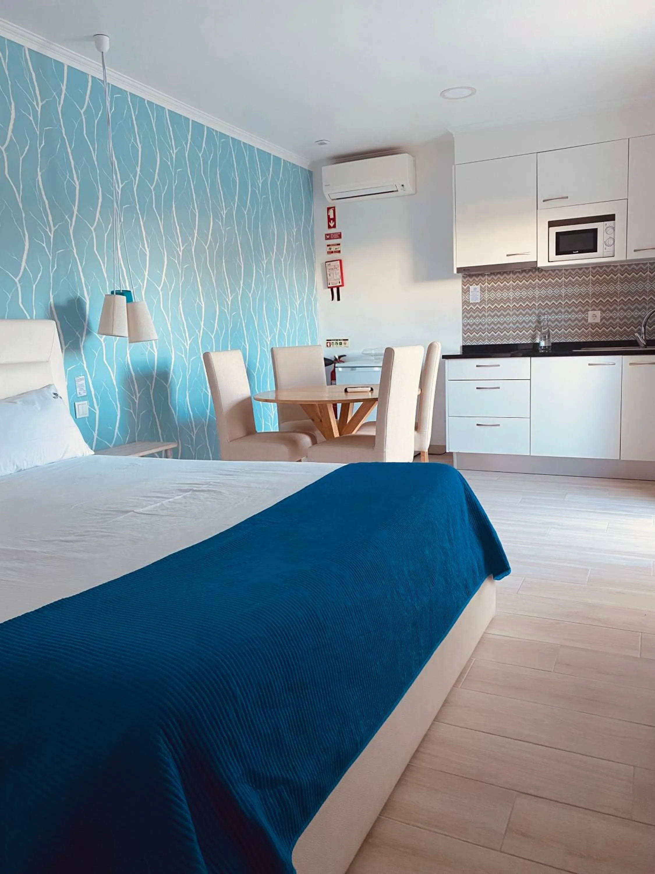 Bed in Hotel Neptuno