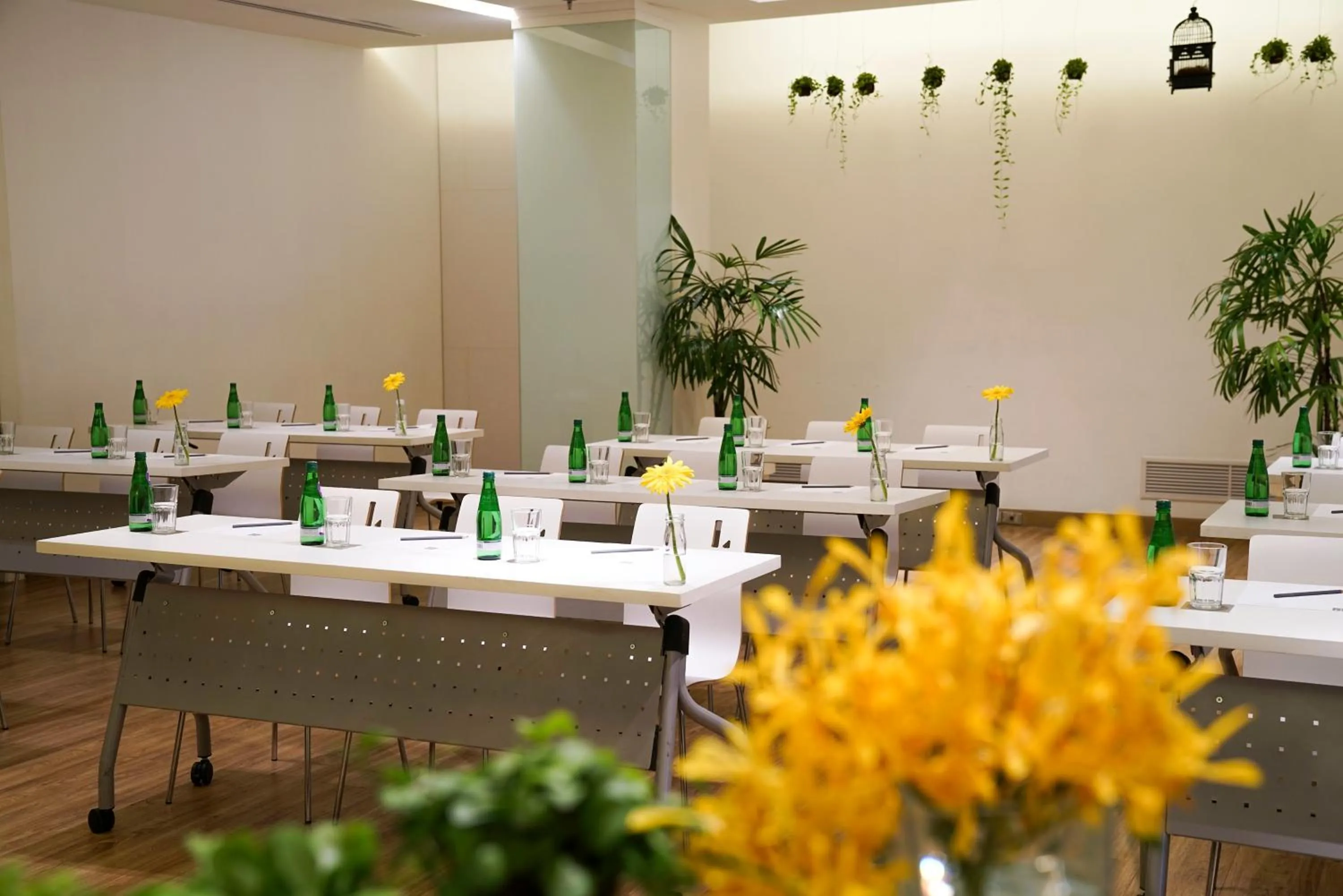 Business facilities in LiT BANGKOK Hotel