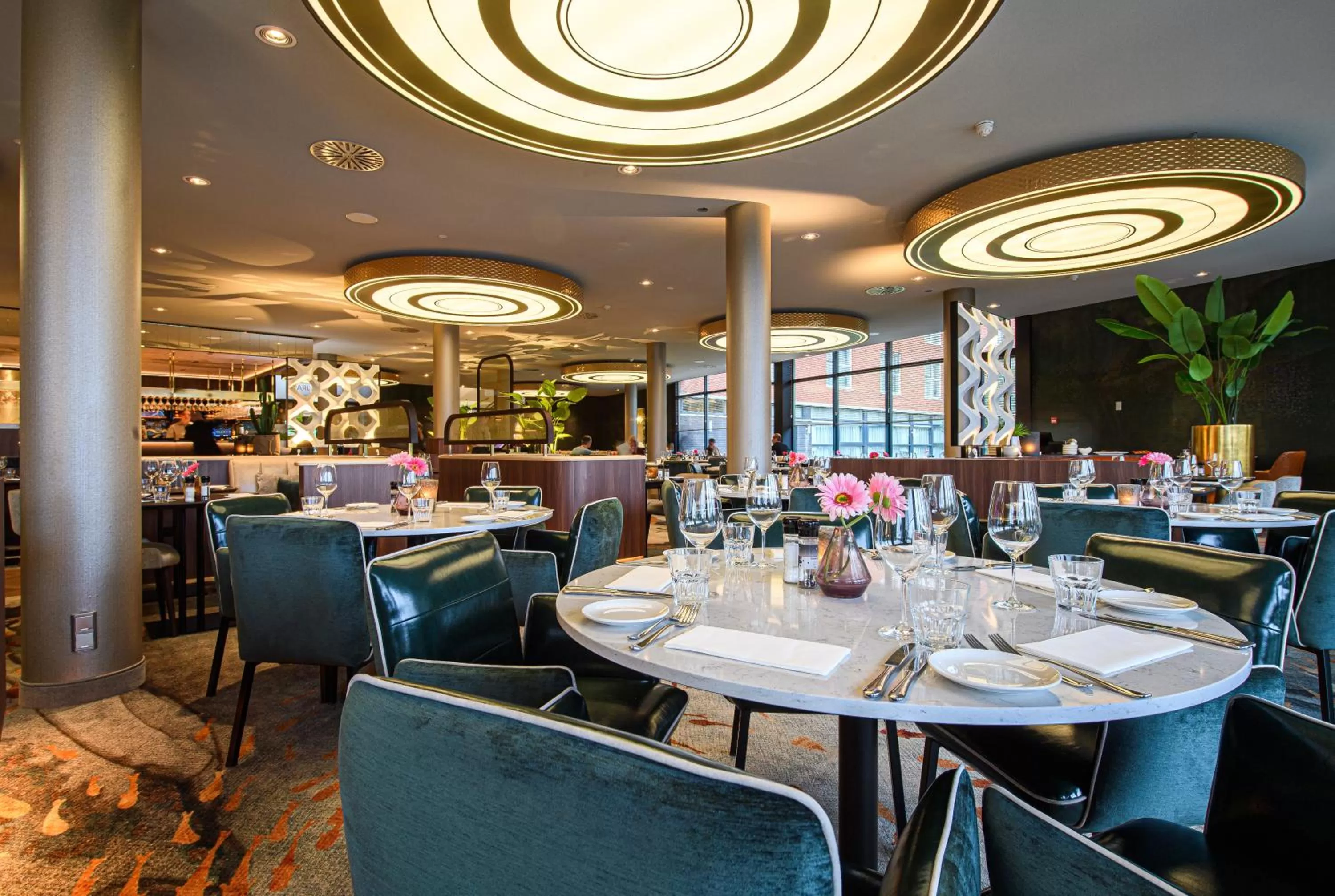 Restaurant/places to eat in Van der Valk Hotel Breda