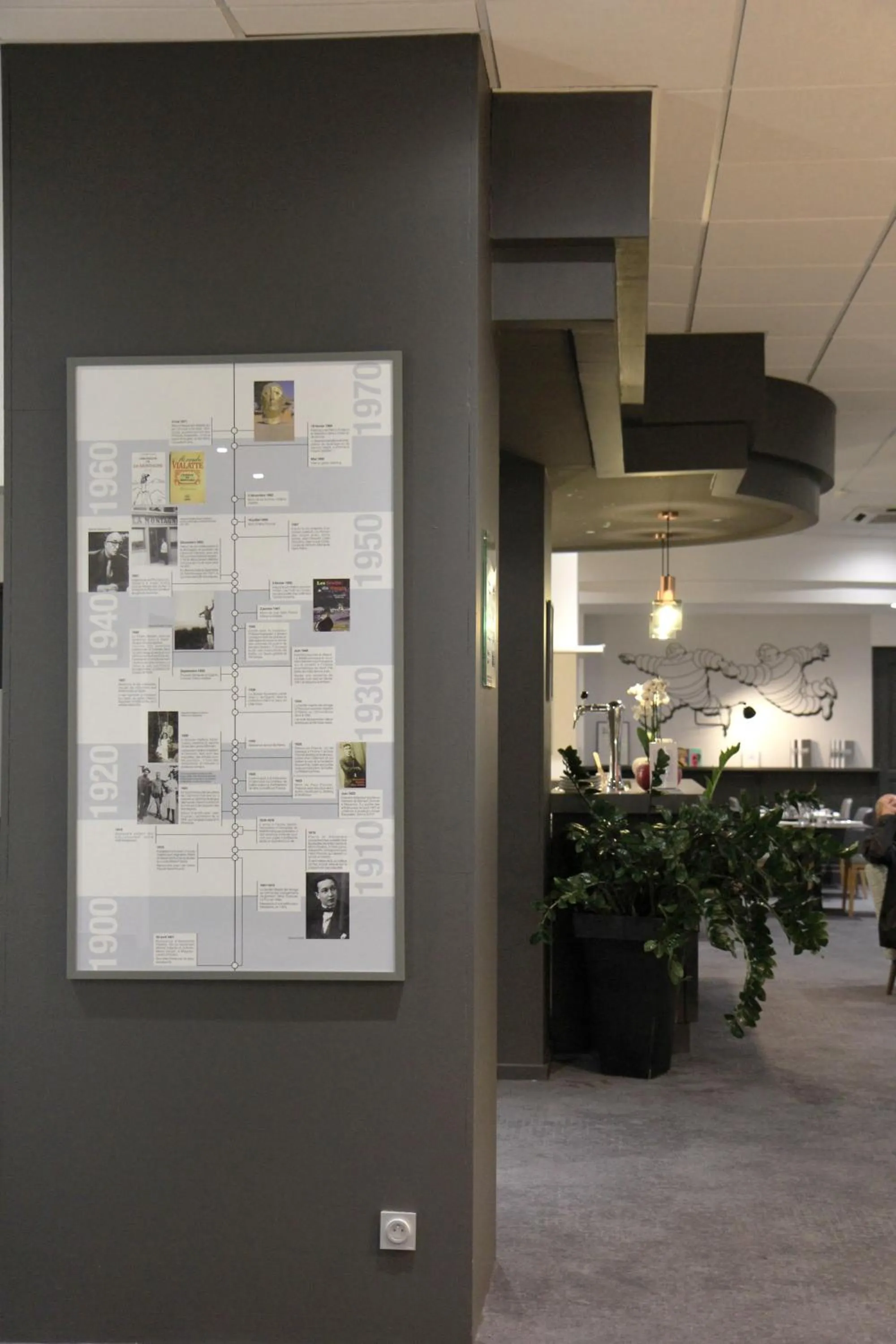 Lobby or reception in Hotel Litteraire Alexandre Vialatte, BW Signature Collection