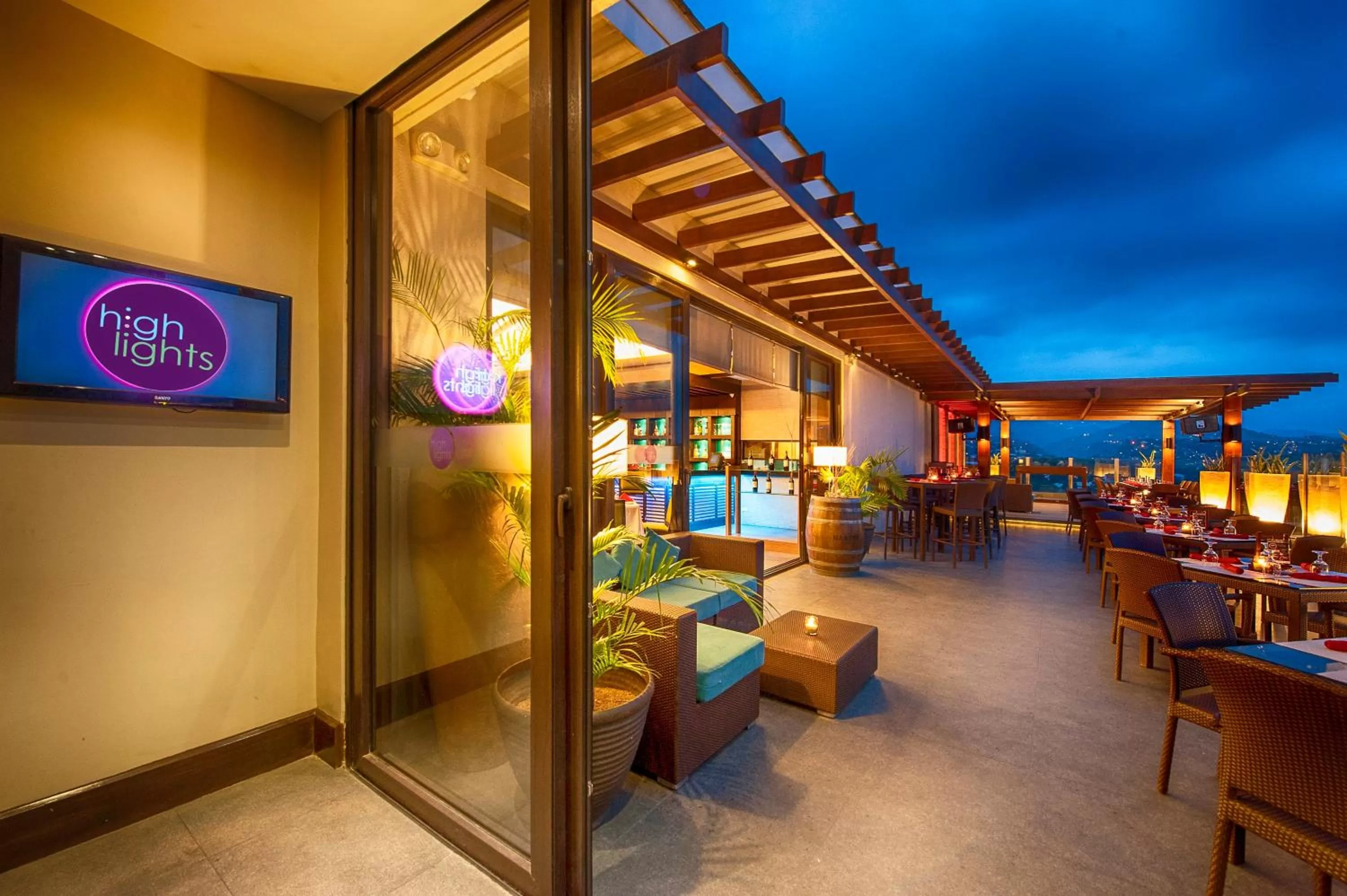 Restaurant/places to eat in Harolds Hotel Cebu