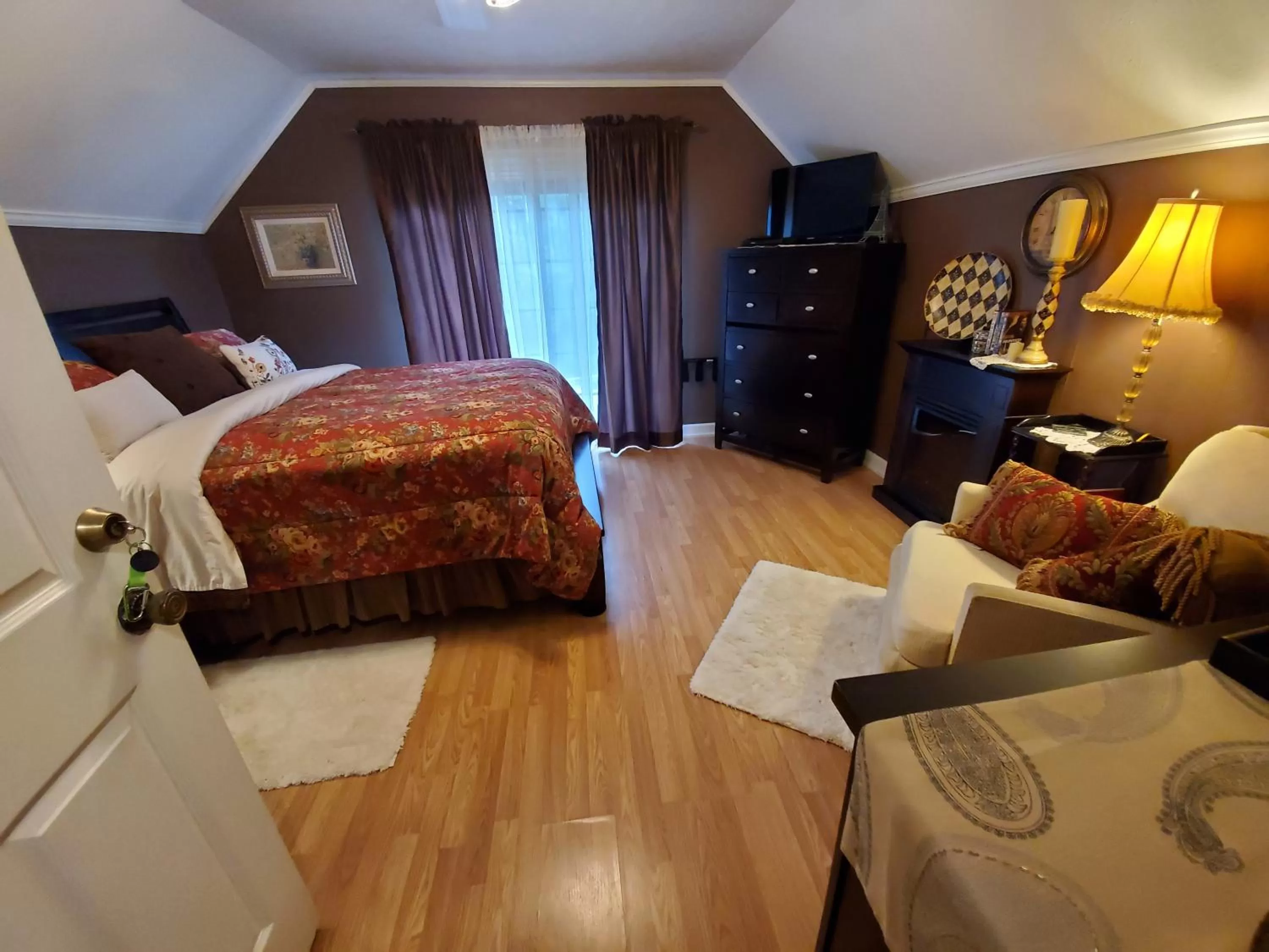 Blue Ridge Manor Bed and Breakfast