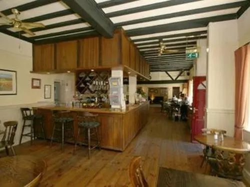 Lounge or bar in Bolingbroke Arms & Hotel