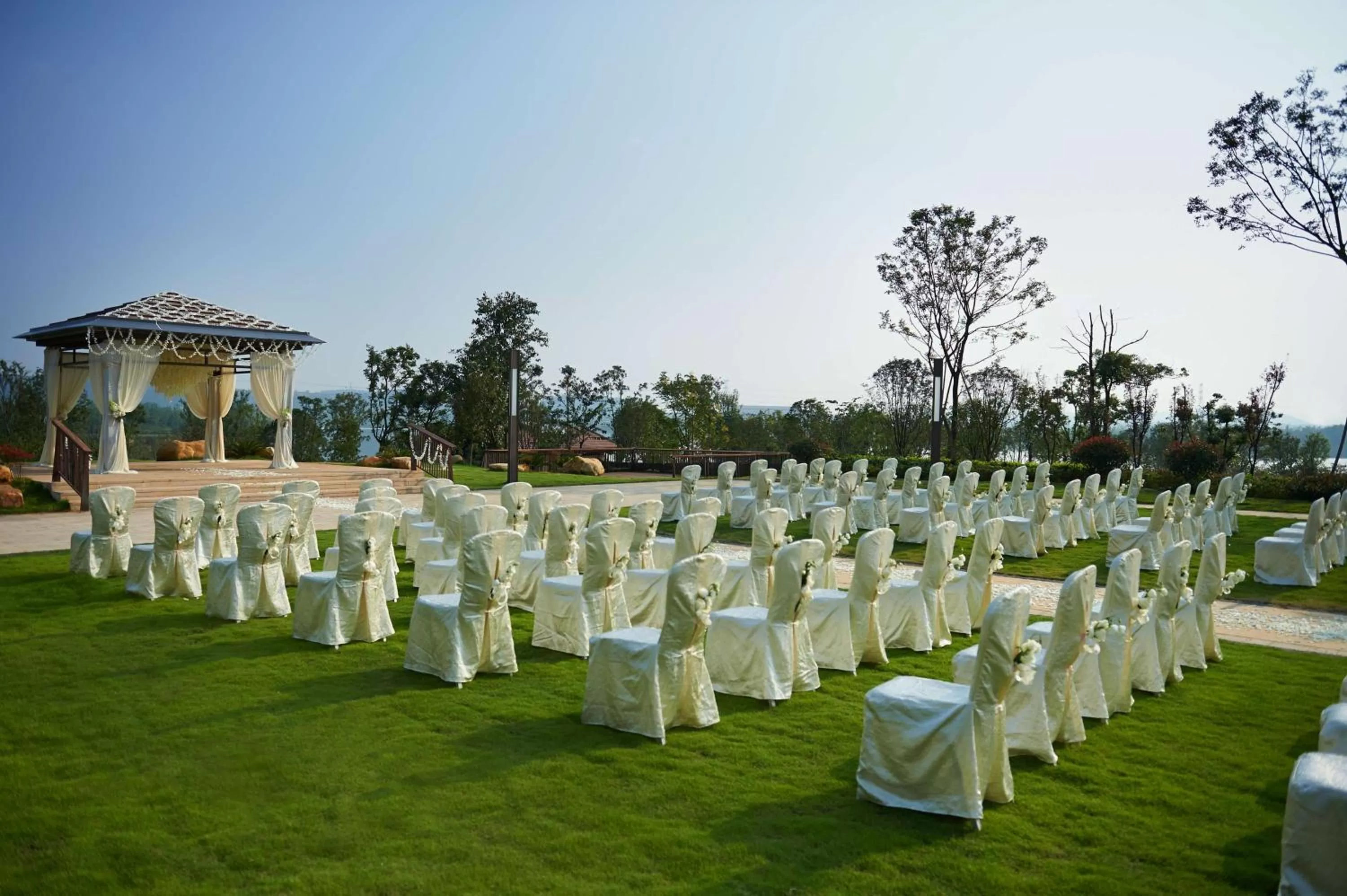 Property building in Hilton Wuhan Optics Valley