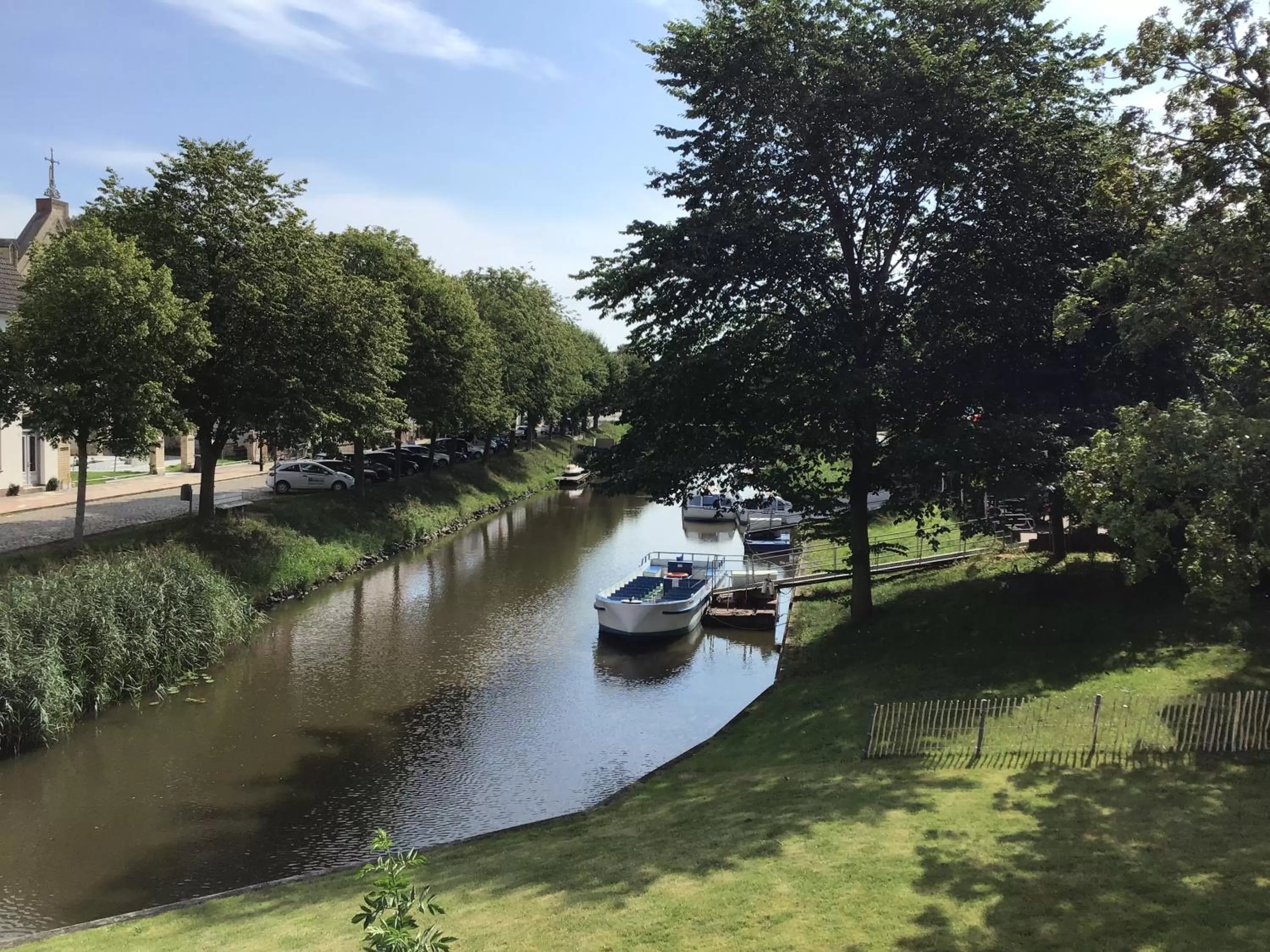 Property building in Hoffmanns Holsteinisches Haus