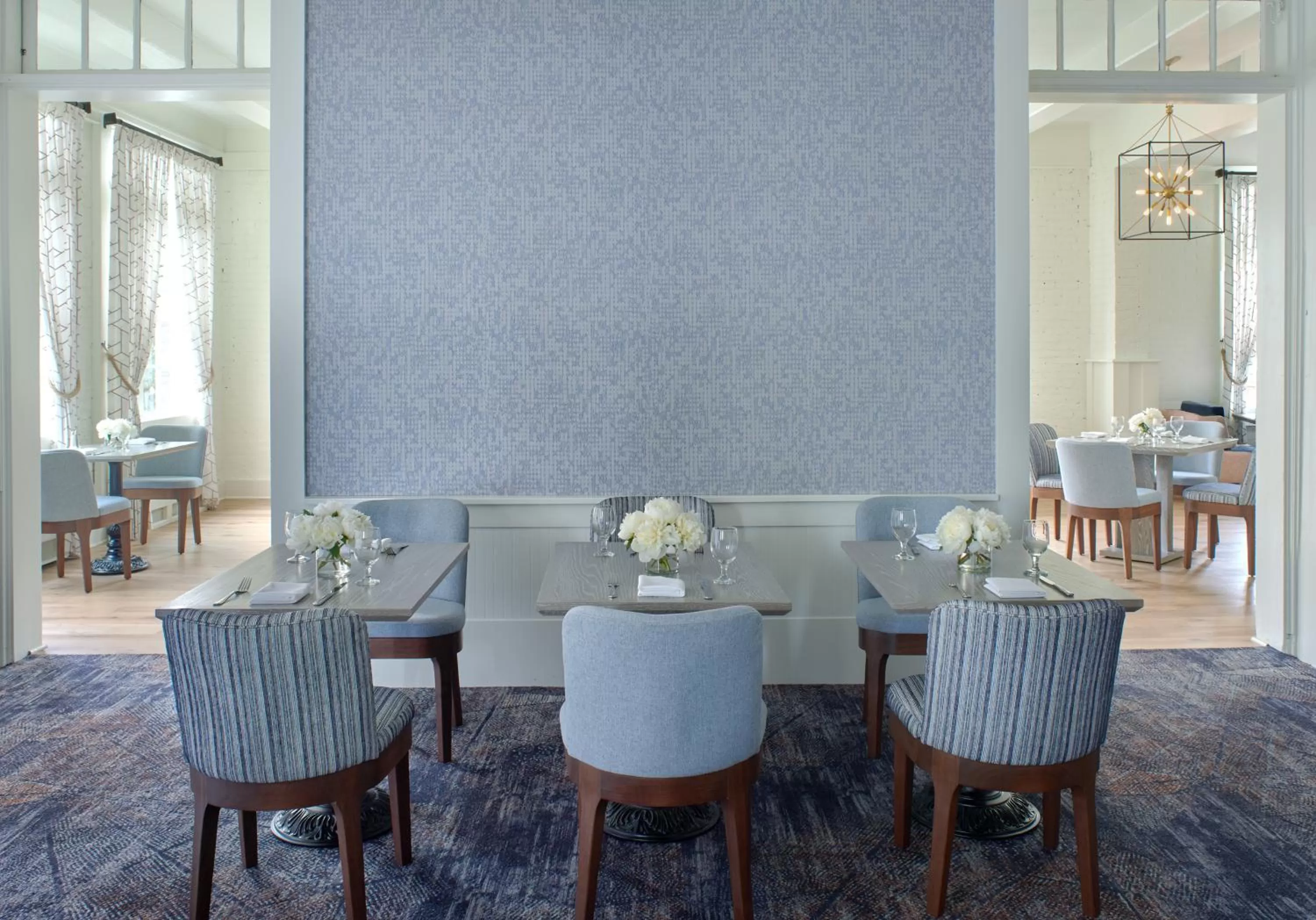 Restaurant/places to eat in Hotel Viking