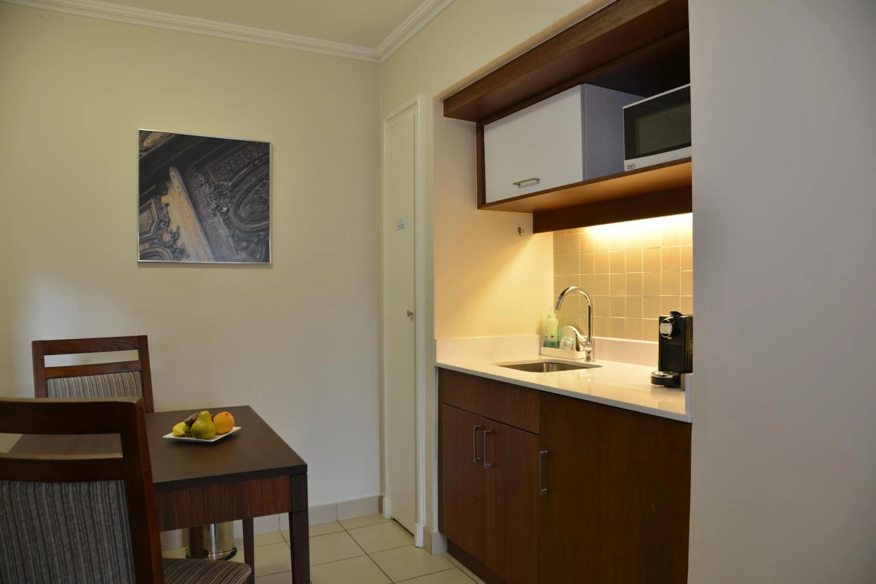 Kitchen or kitchenette in City Lodge Hotel Eastgate