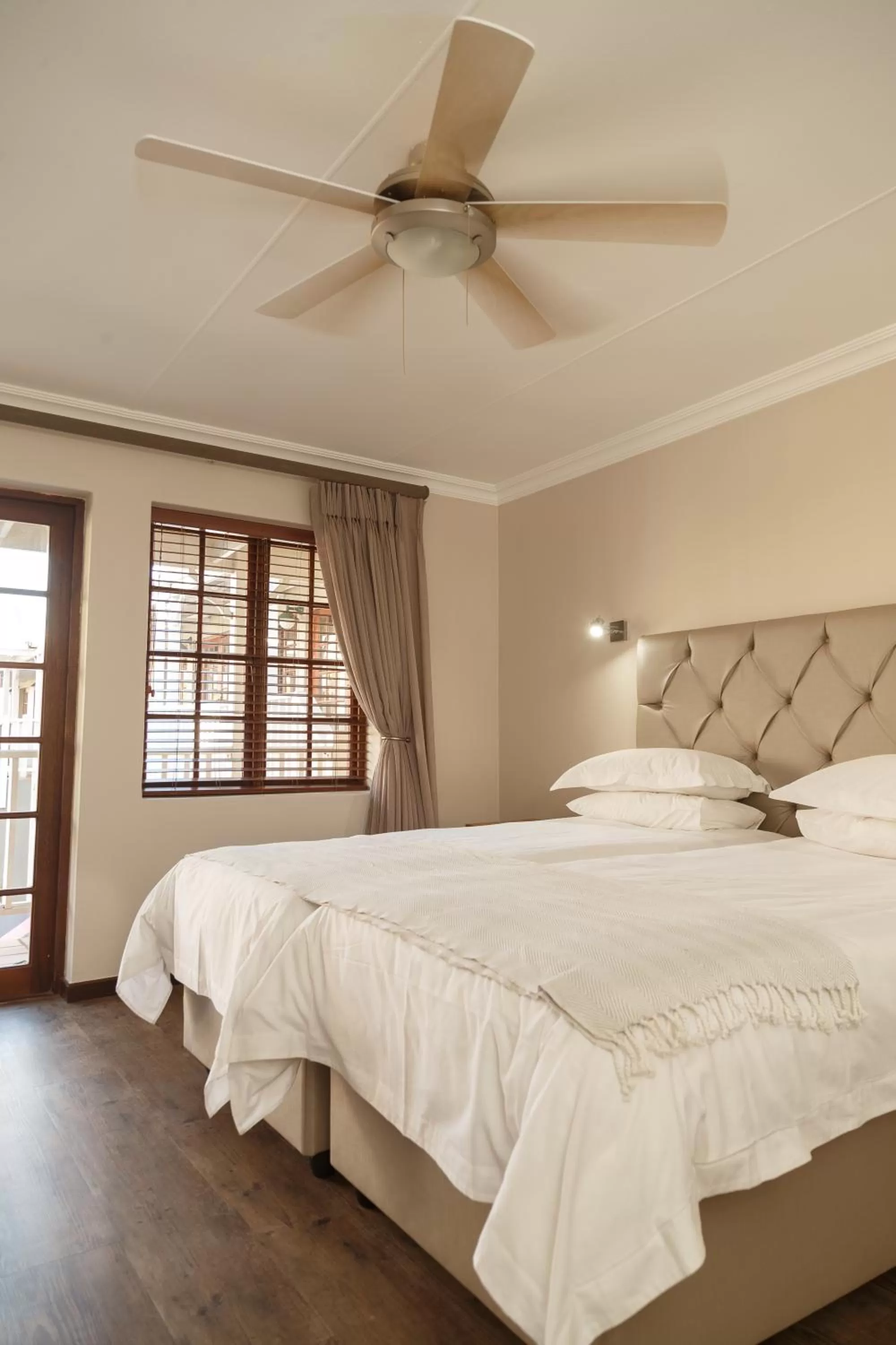 Bedroom, Bed in Loerie Guest Lodge