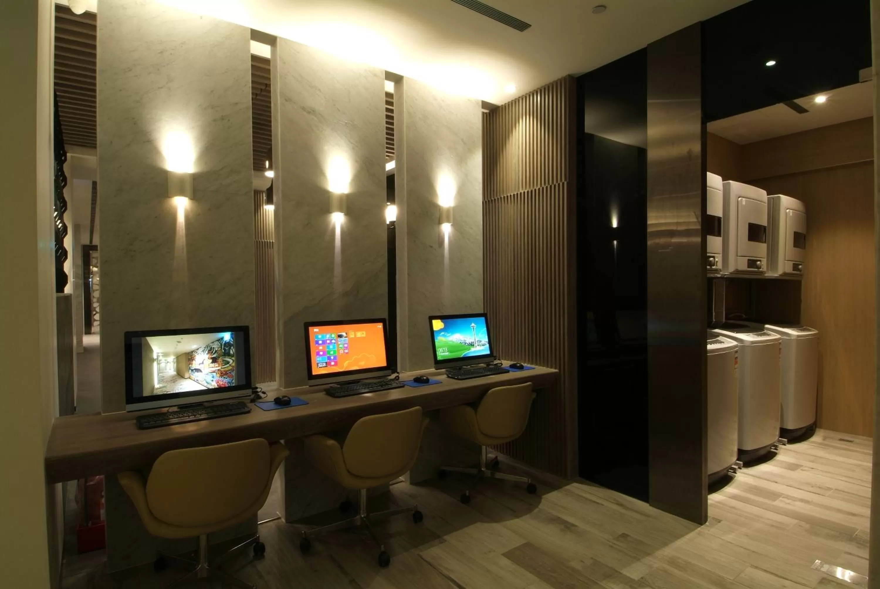 Business facilities in The Cloud Hotel