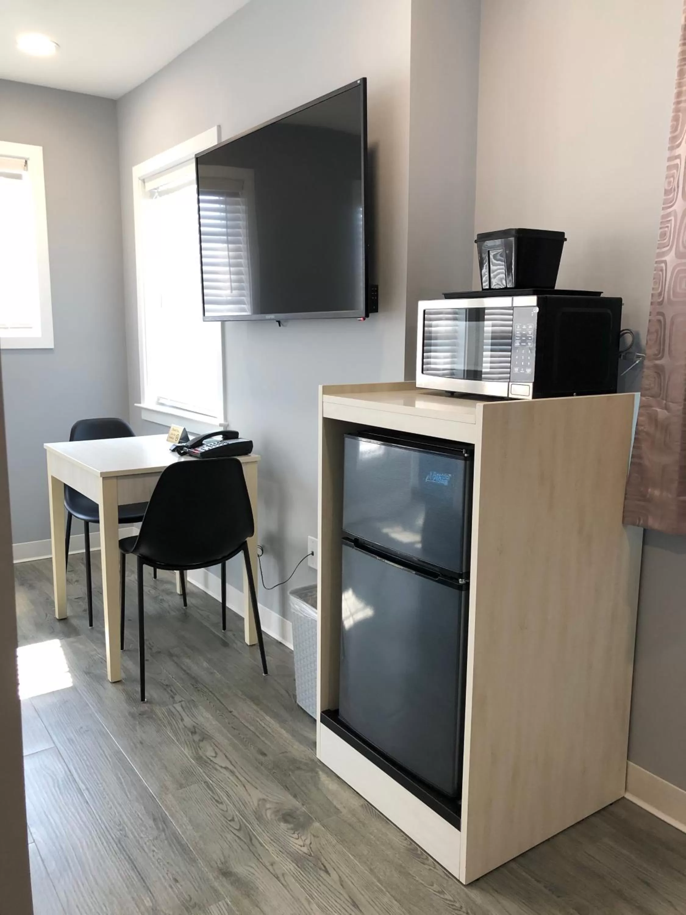 TV/Entertainment Center in Ocean Lodge - New Building