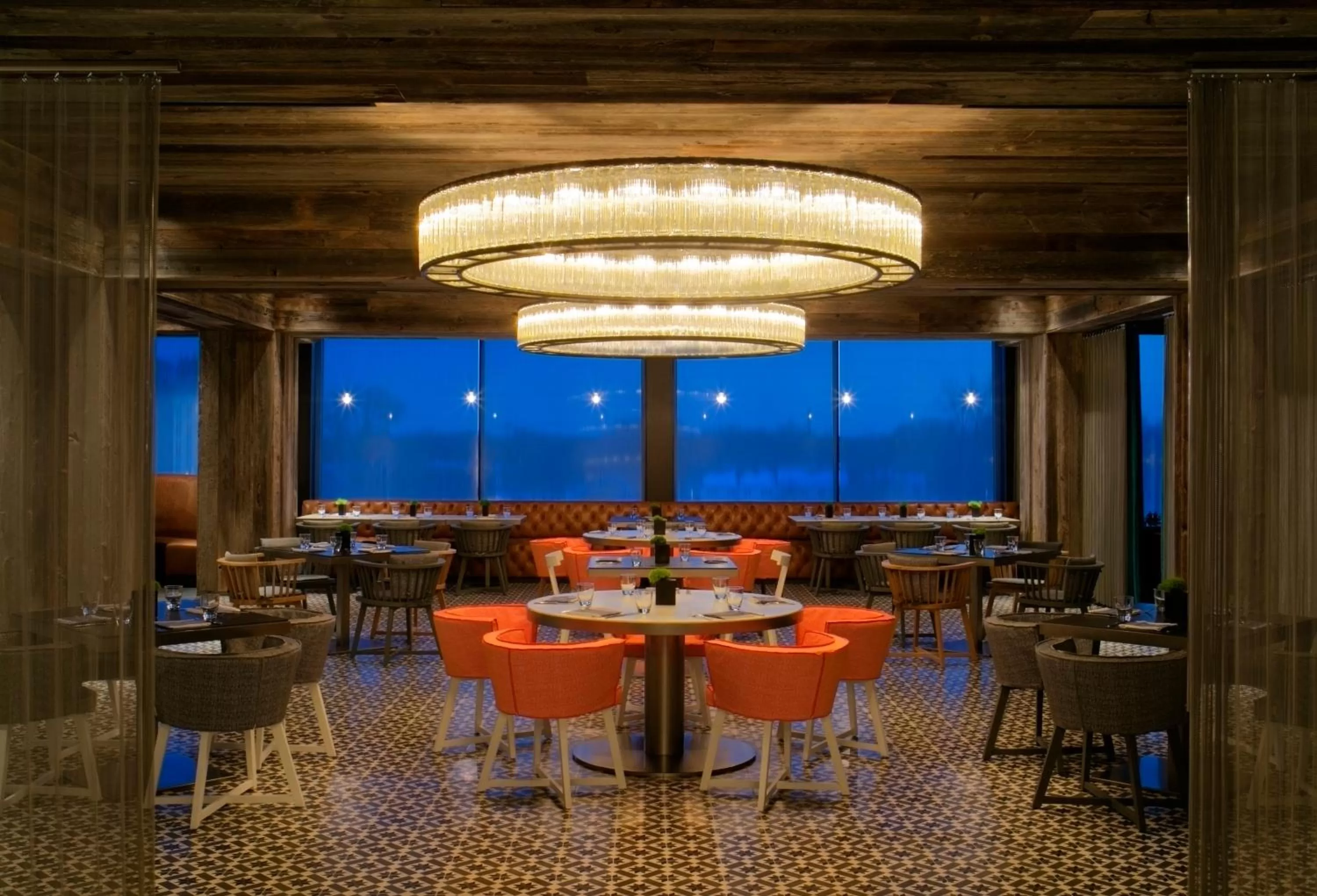 Restaurant/places to eat in Radisson Blu Mall of America