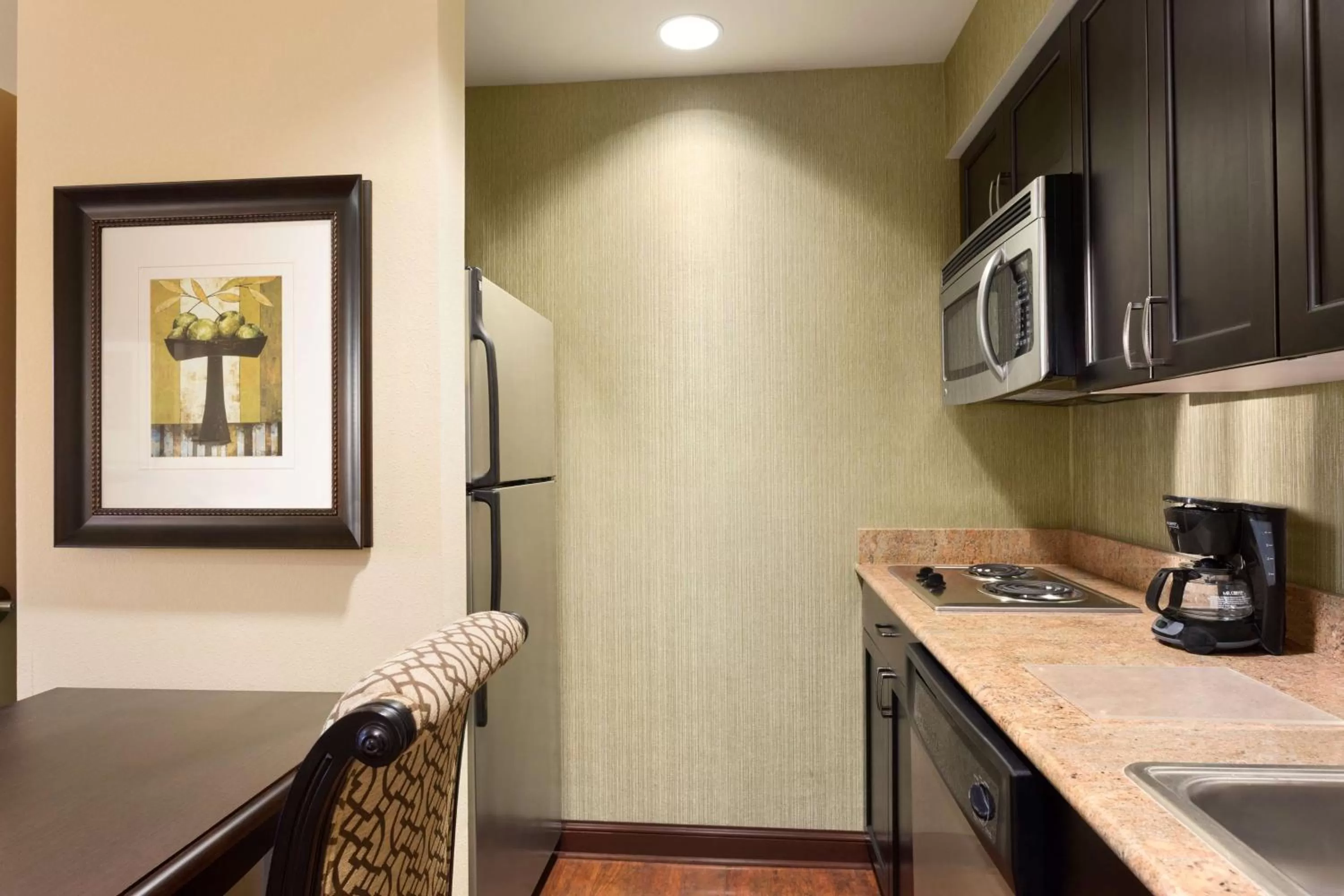 Kitchen or kitchenette in Homewood Suites Lafayette-Airport