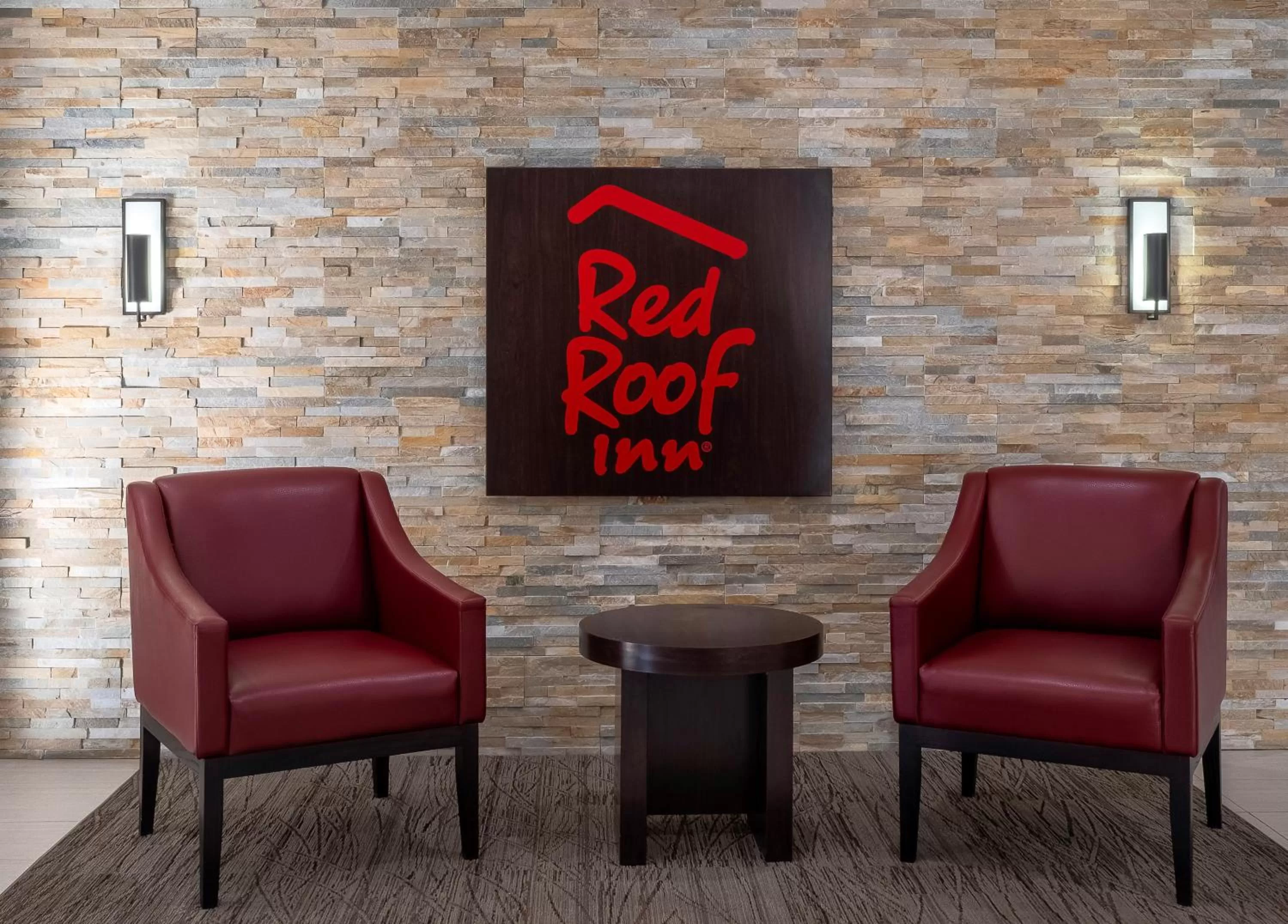 Lobby or reception in Red Roof Inn Bordentown - McGuire AFB