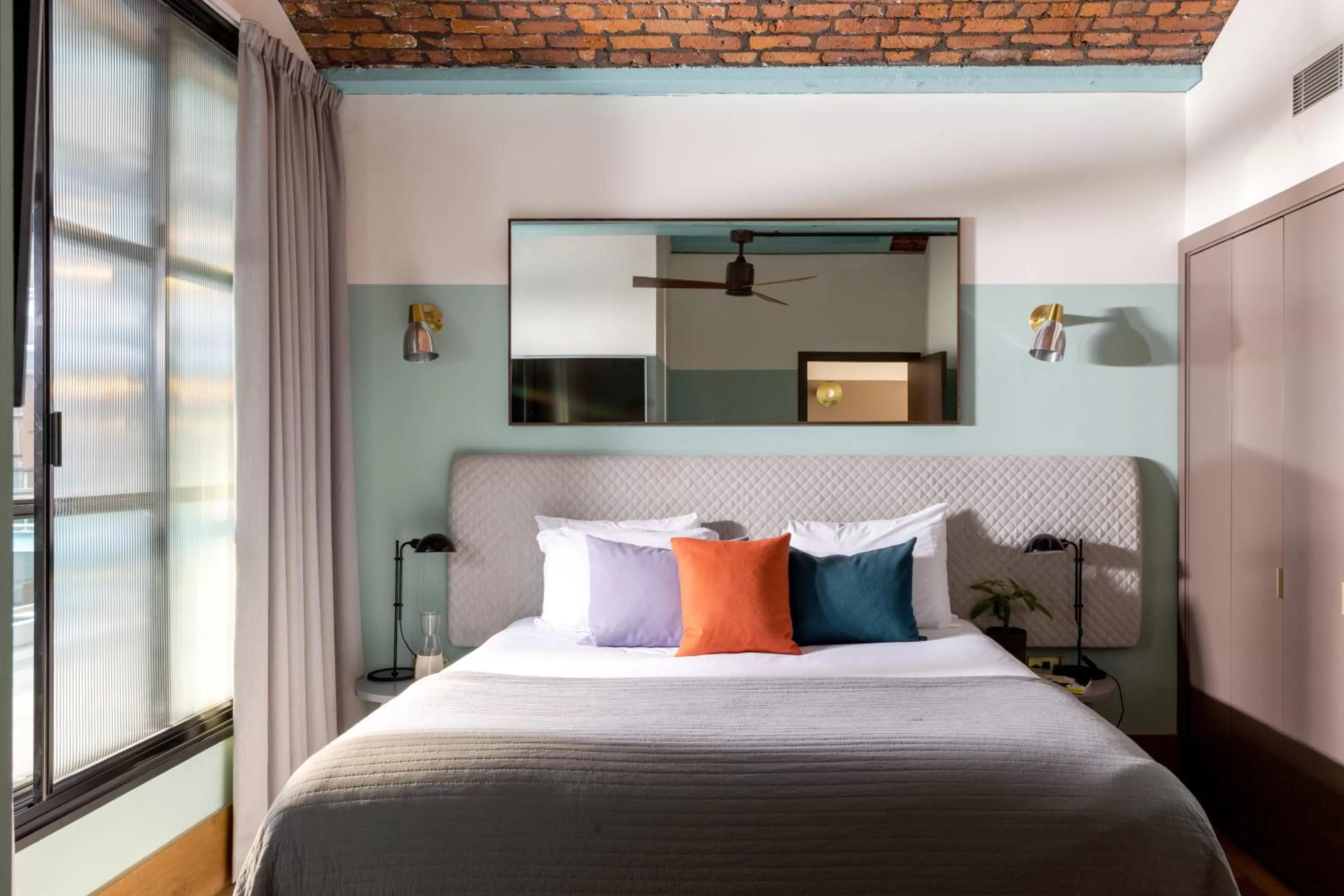 Bed in Native Manchester