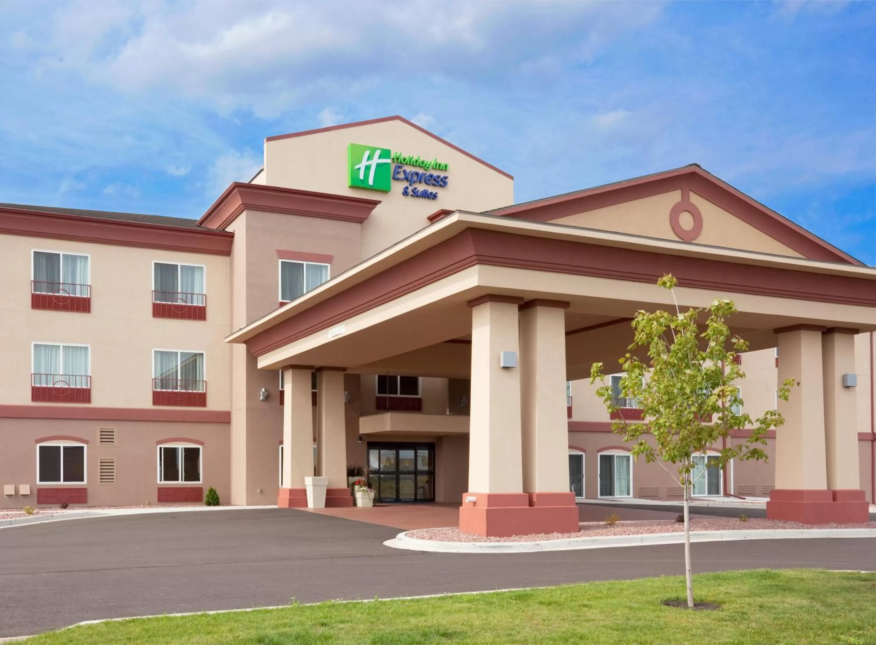 Holiday Inn Express Hotel & Suites Antigo by IHG