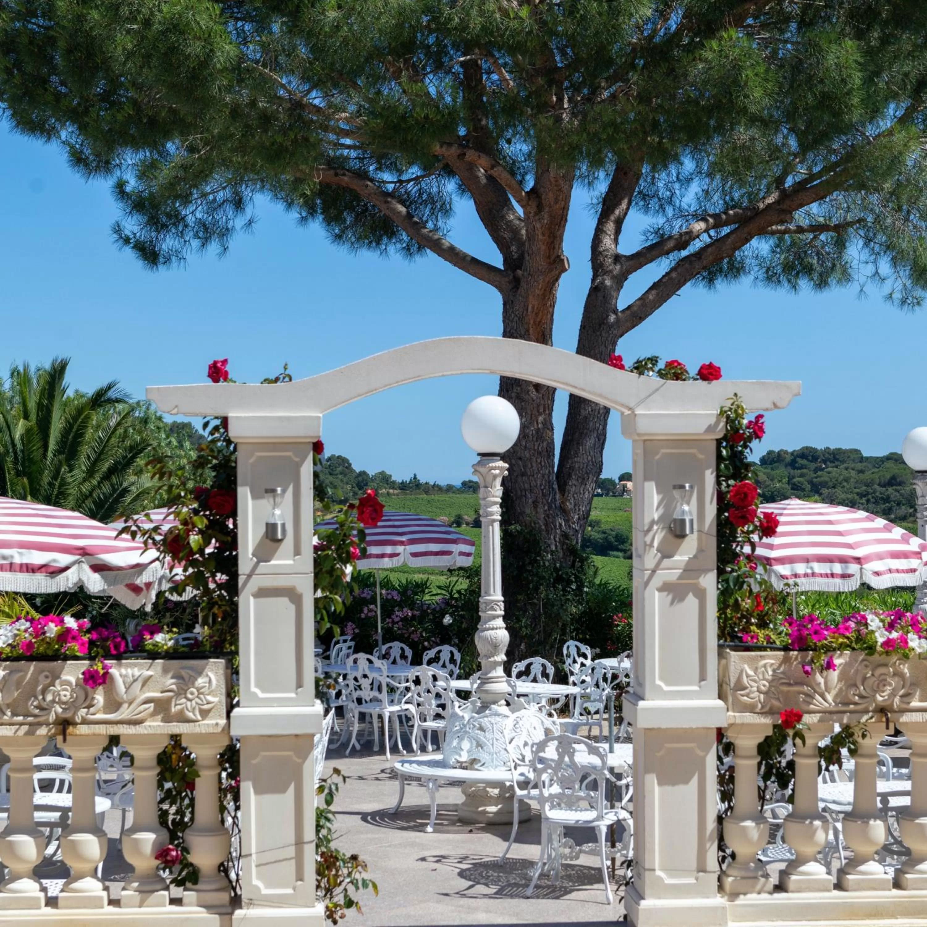 Garden in Le Château de Mei Lese