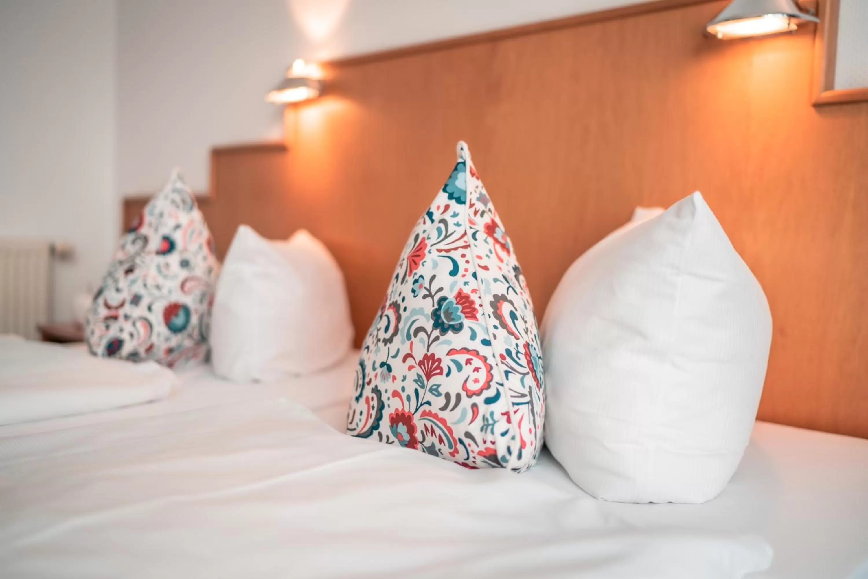 Bed in Airport Lounge Hotel Düsseldorf