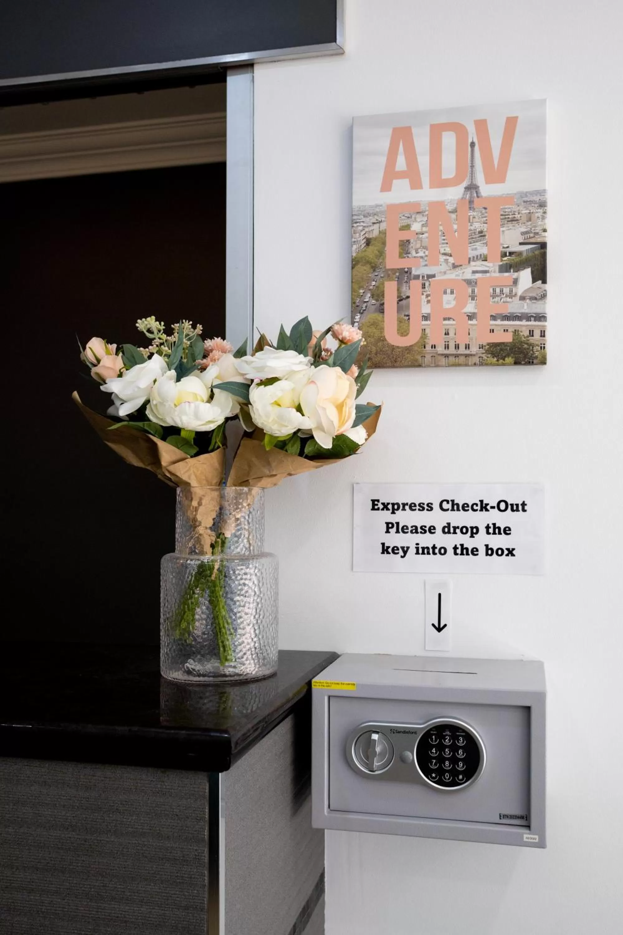 Lobby or reception in Joondalup City Hotel