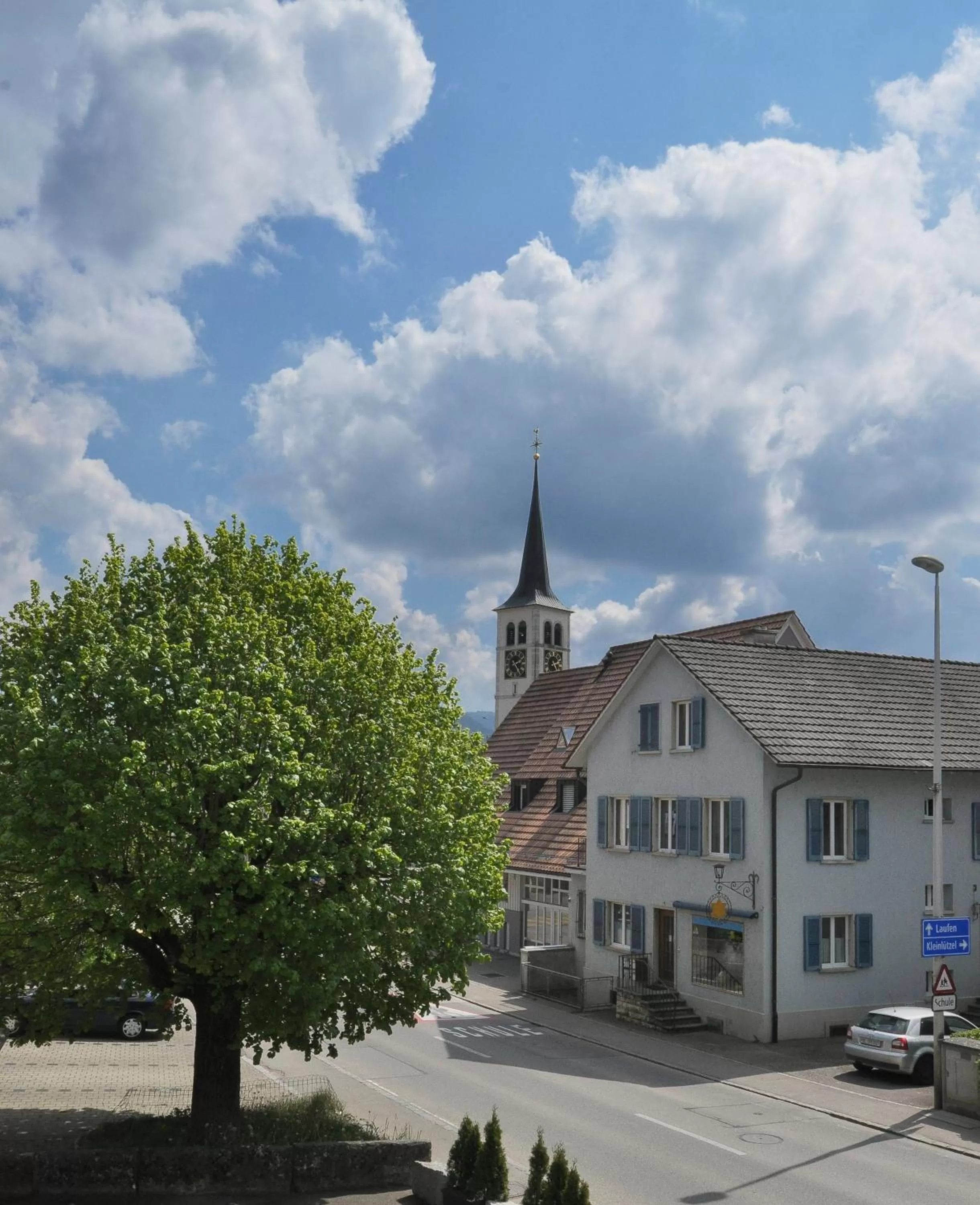City view in Röschenzerhof