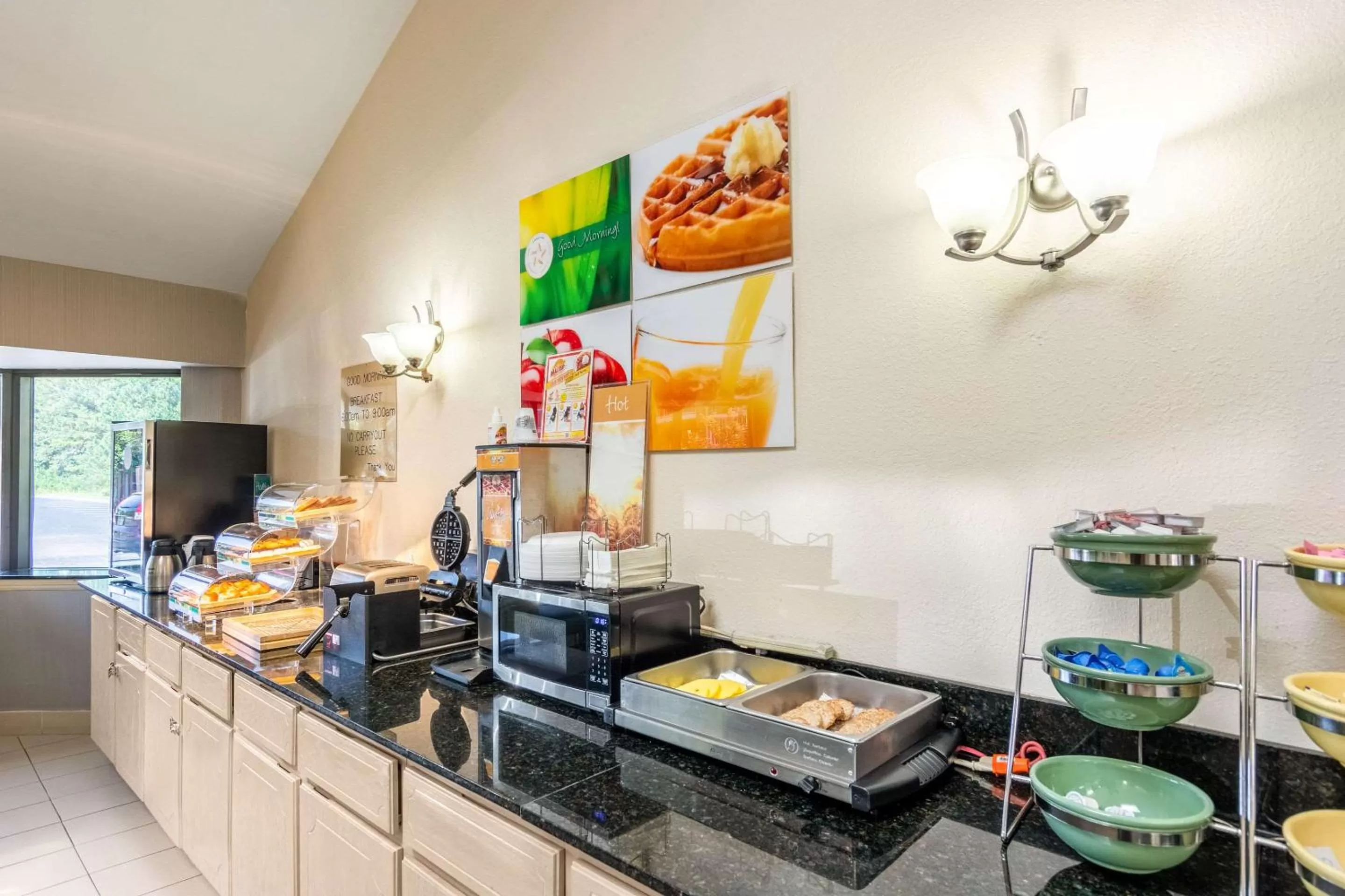 Restaurant/places to eat in Quality Inn Petersburg Fort Lee Area