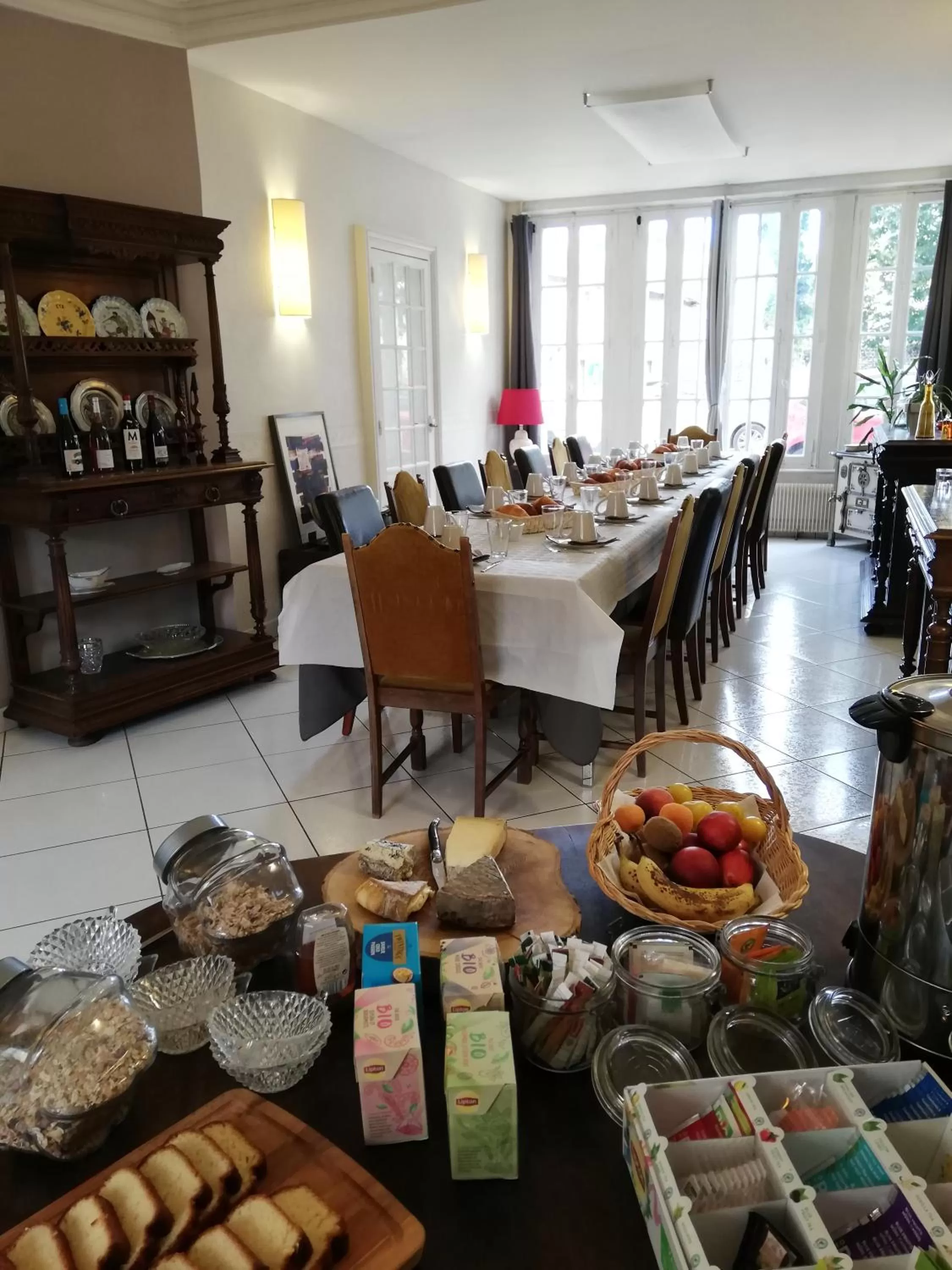 Restaurant/places to eat in Château Les 4 Saisons