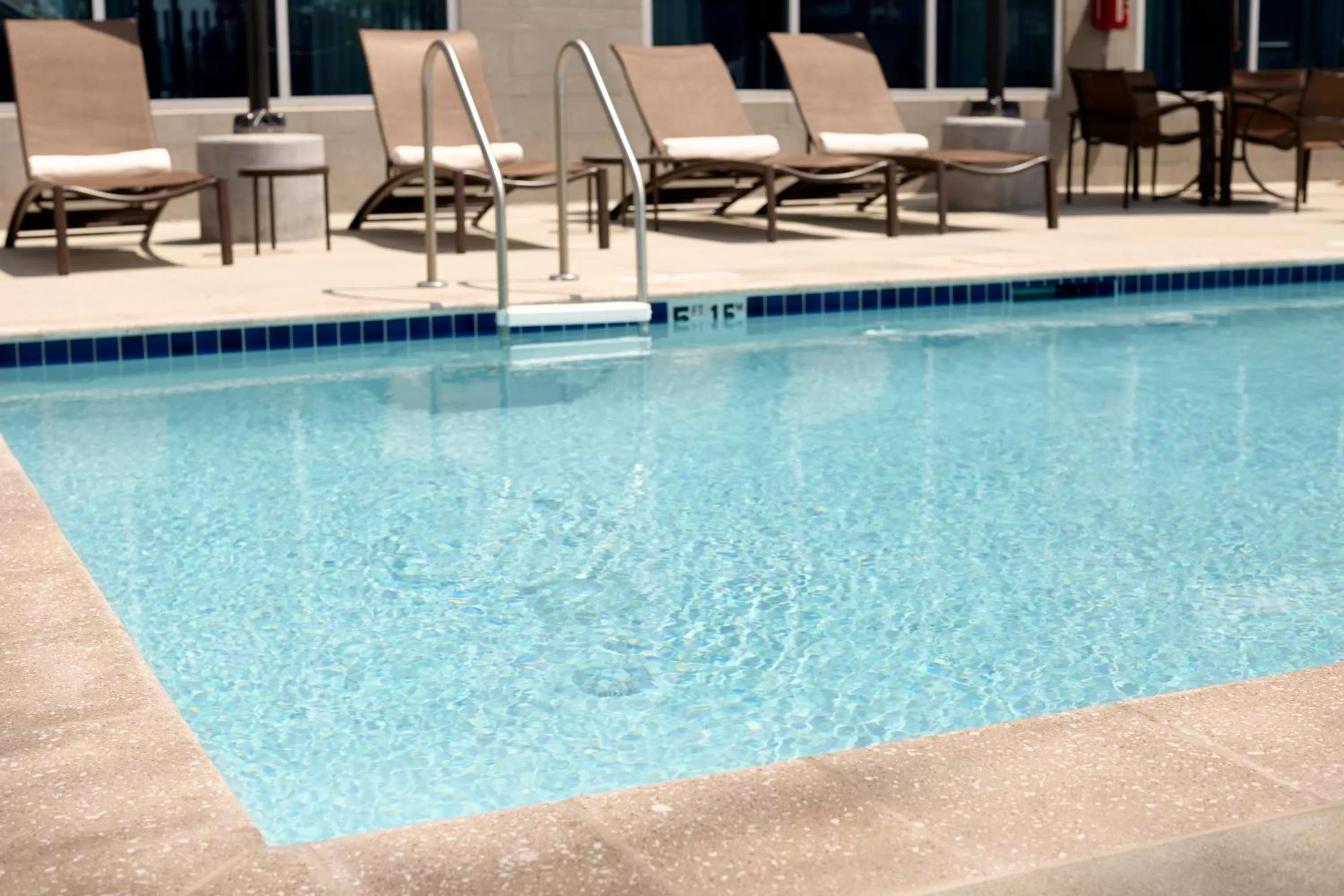 Swimming pool in Hyatt Place Delano