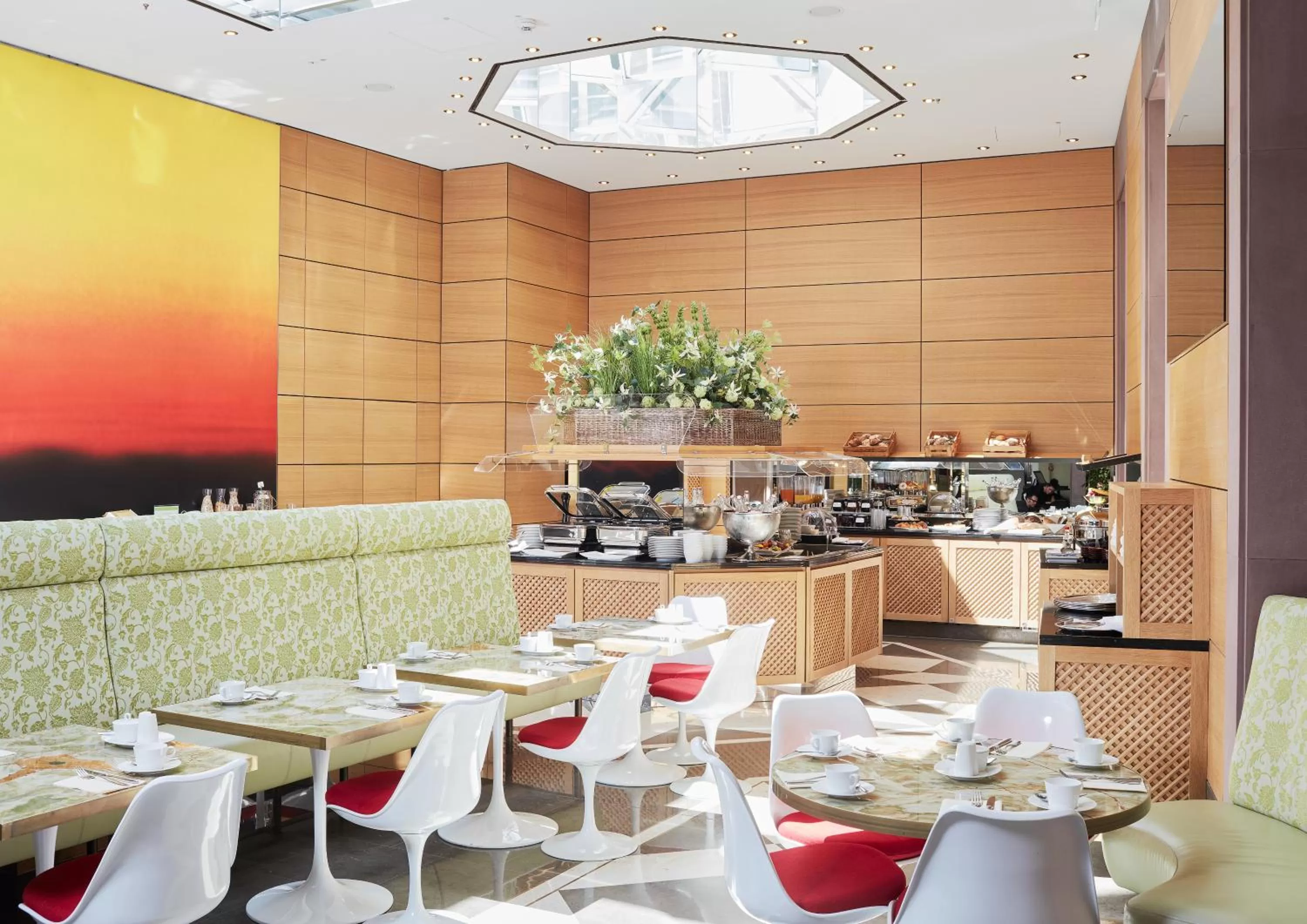 Breakfast in Living Hotel De Medici