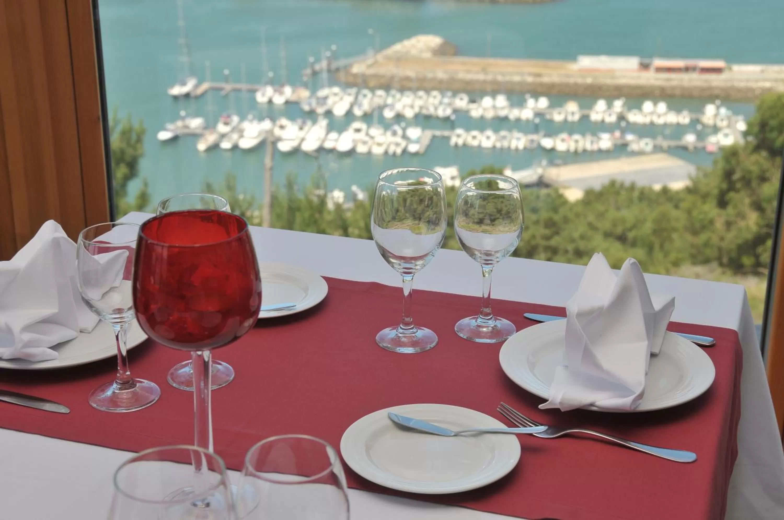 Restaurant/places to eat in Hotel Miramar Sul