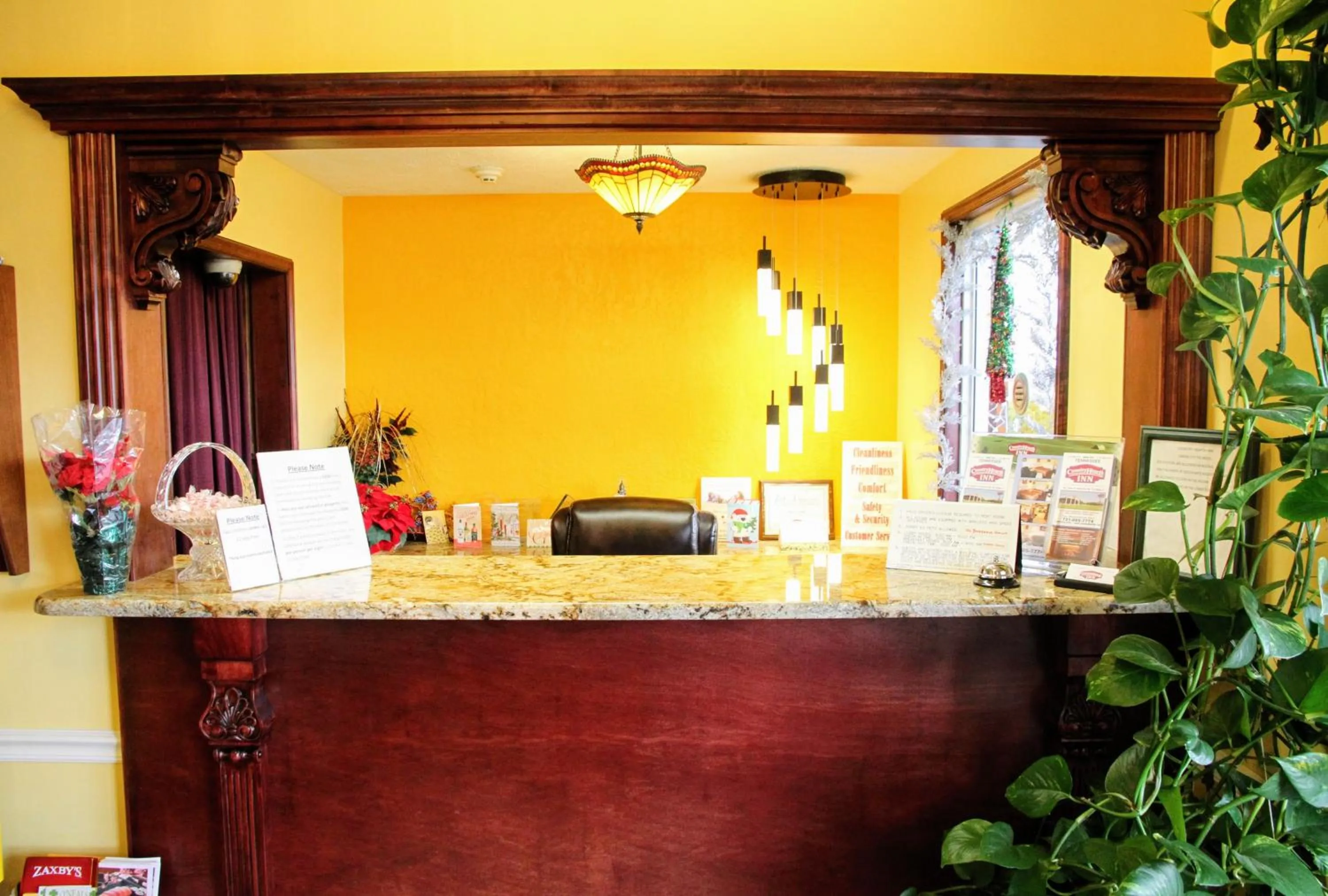 Lobby or reception in Country Hearth Inn-Union City