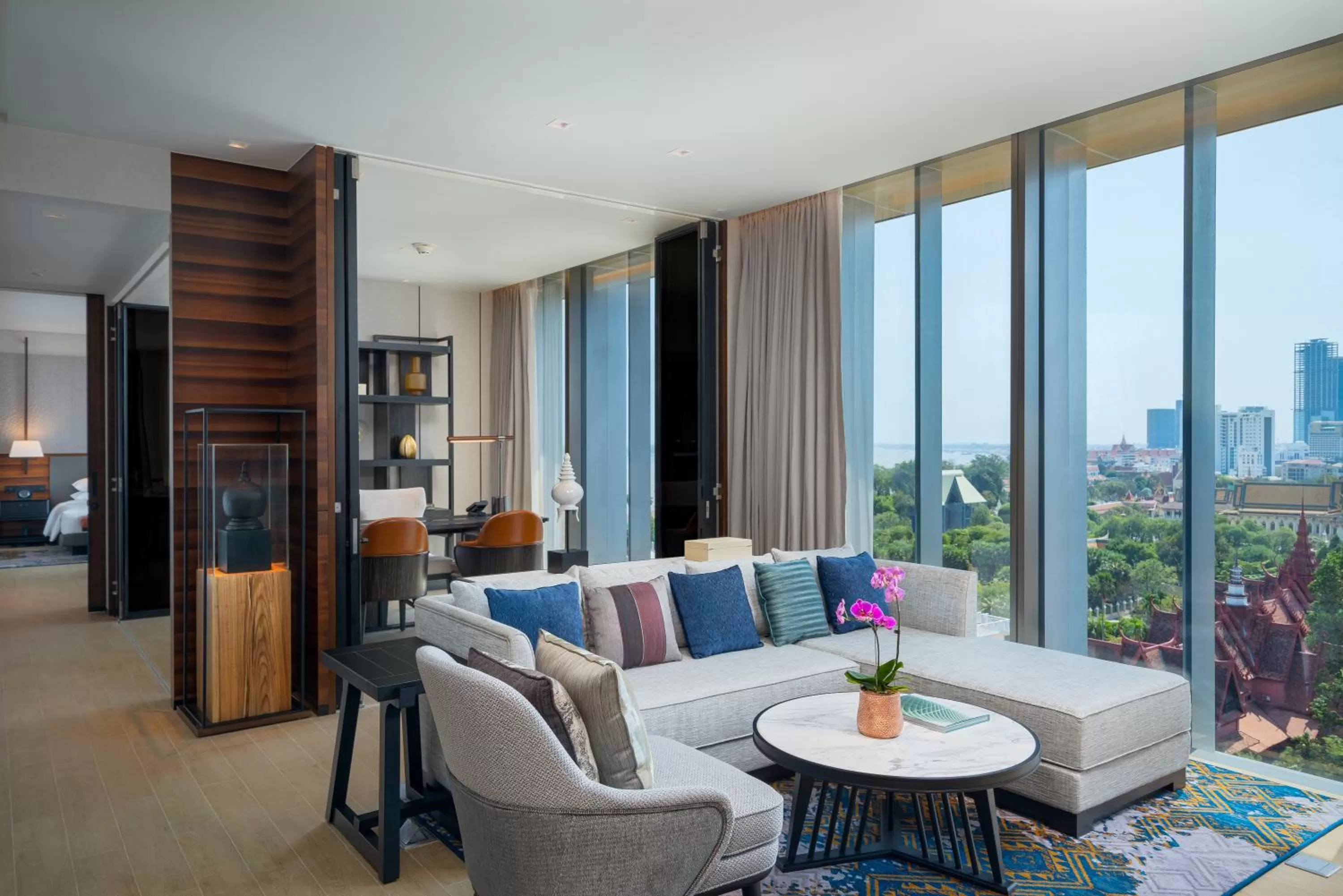 Living room in Hyatt Regency Phnom Penh