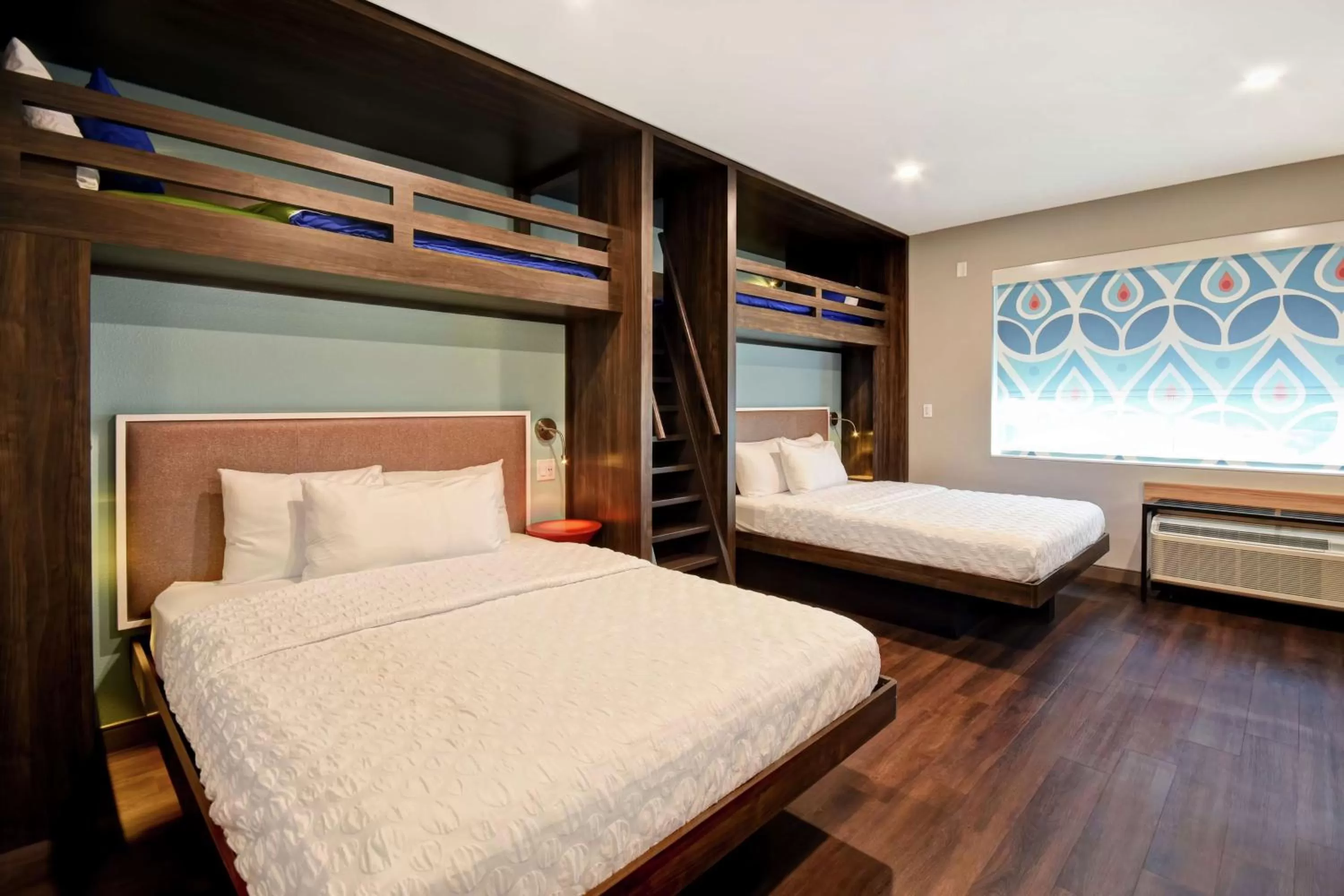 Bed in Tru By Hilton Pigeon Forge