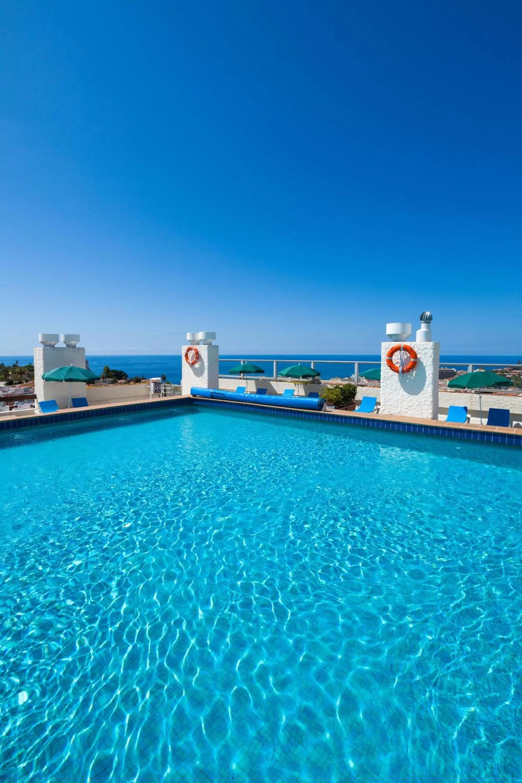 Swimming pool in Parque Vacacional Eden