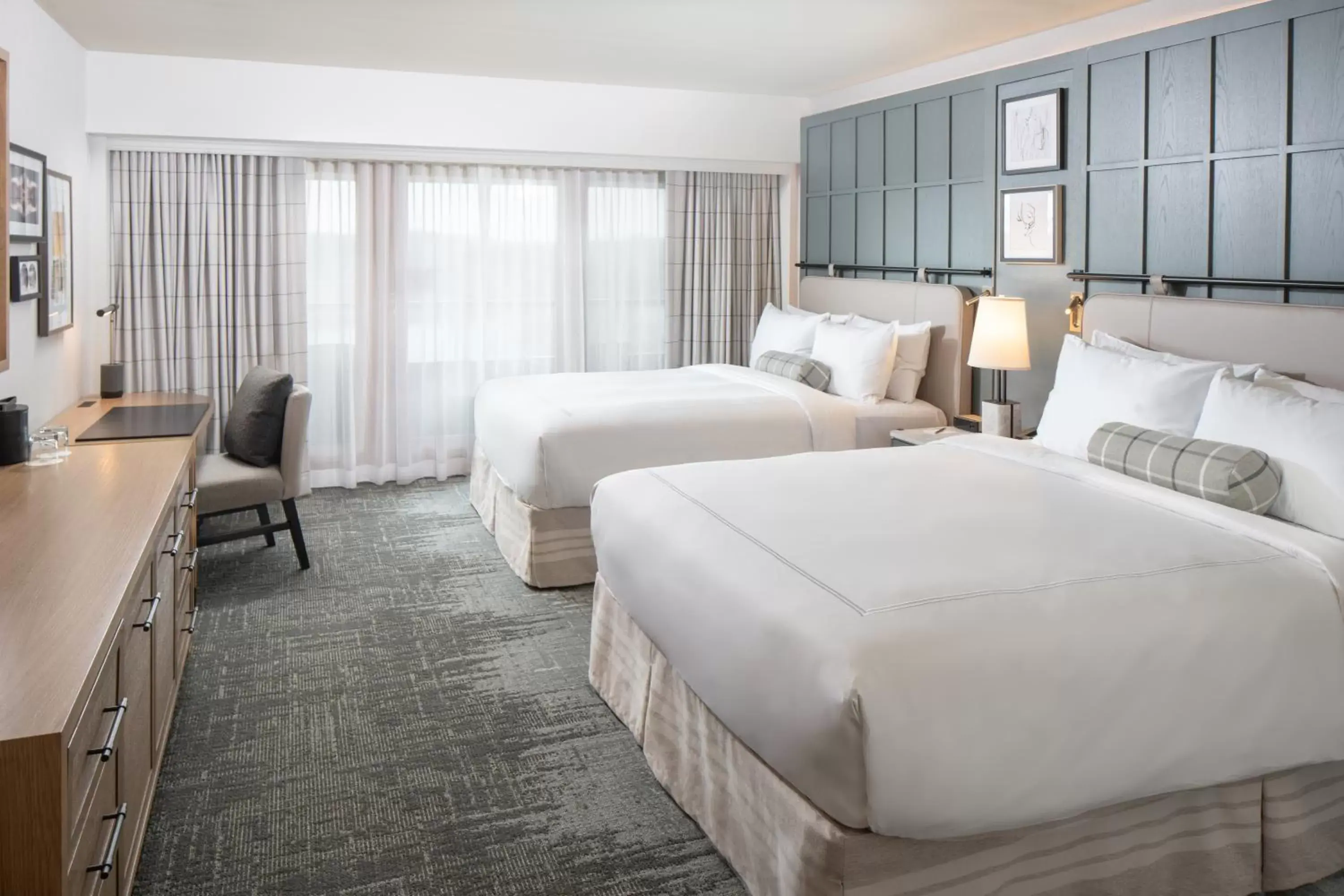 Deluxe 2 Queen in Grand Geneva Resort and Spa Deluxe 2 Queen in Grand Geneva Resort and Spa