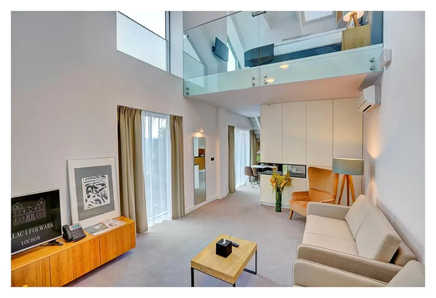 Deluxe Apartment in Folwark Łochów Deluxe Apartment in Folwark Łochów