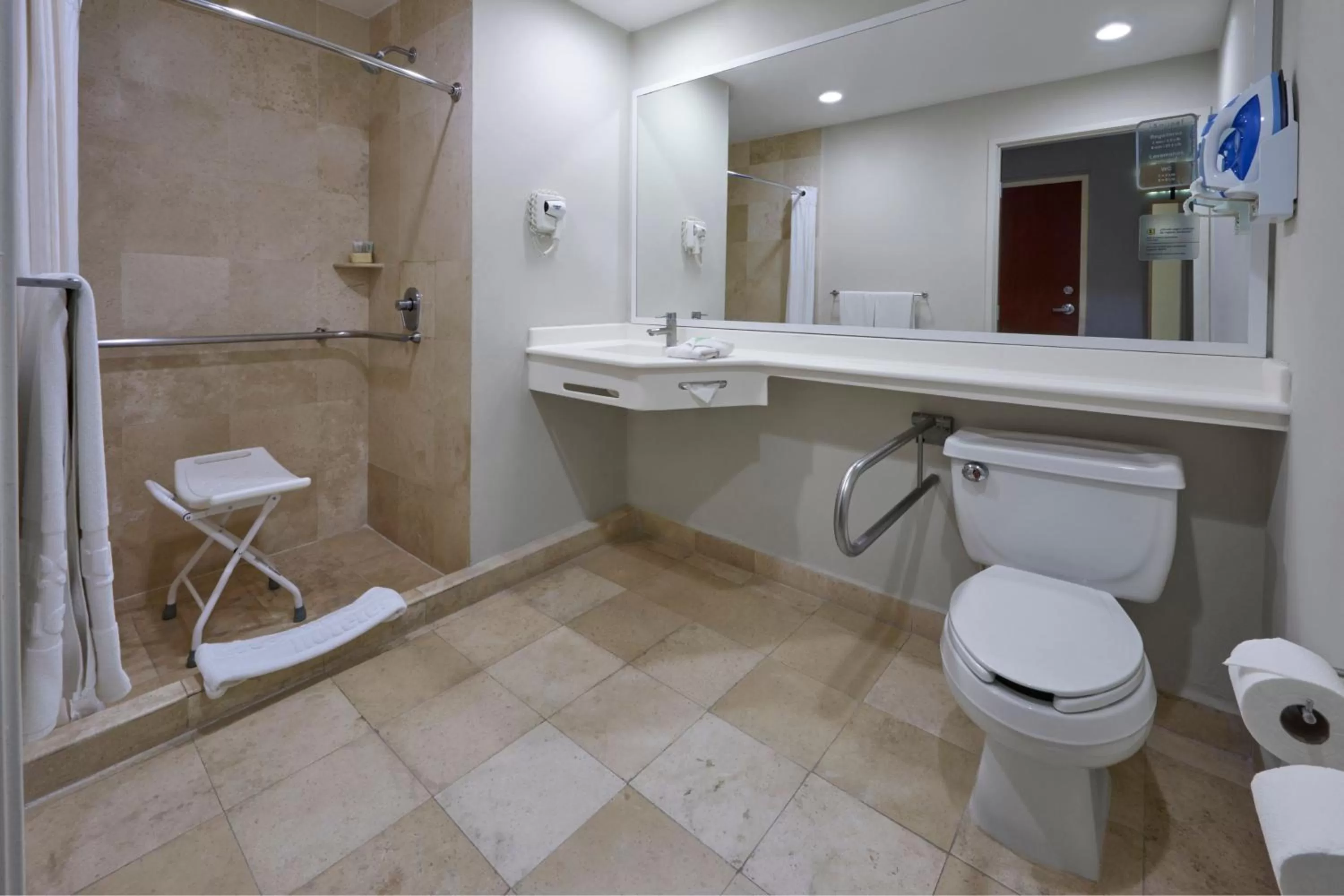 Bathroom in City Express by Marriott Cancun