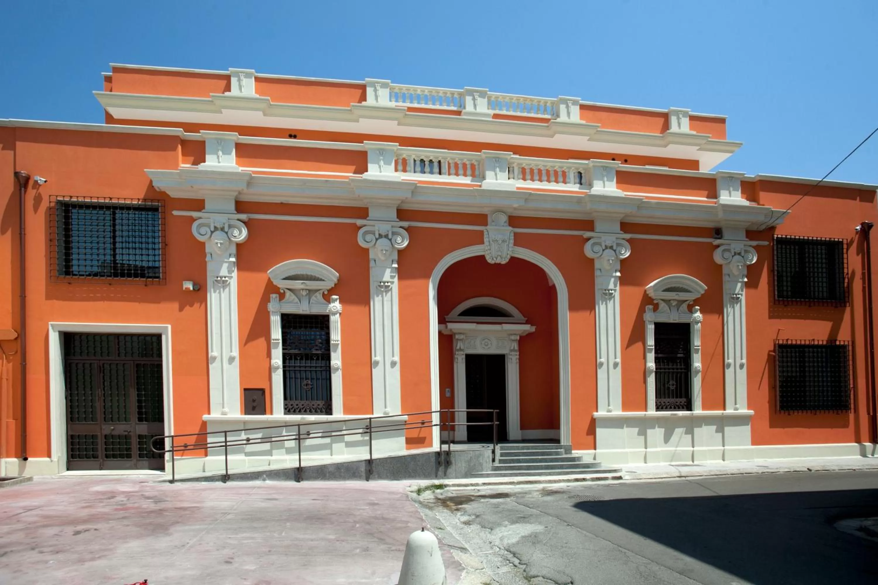 Property building in Domus Salentina