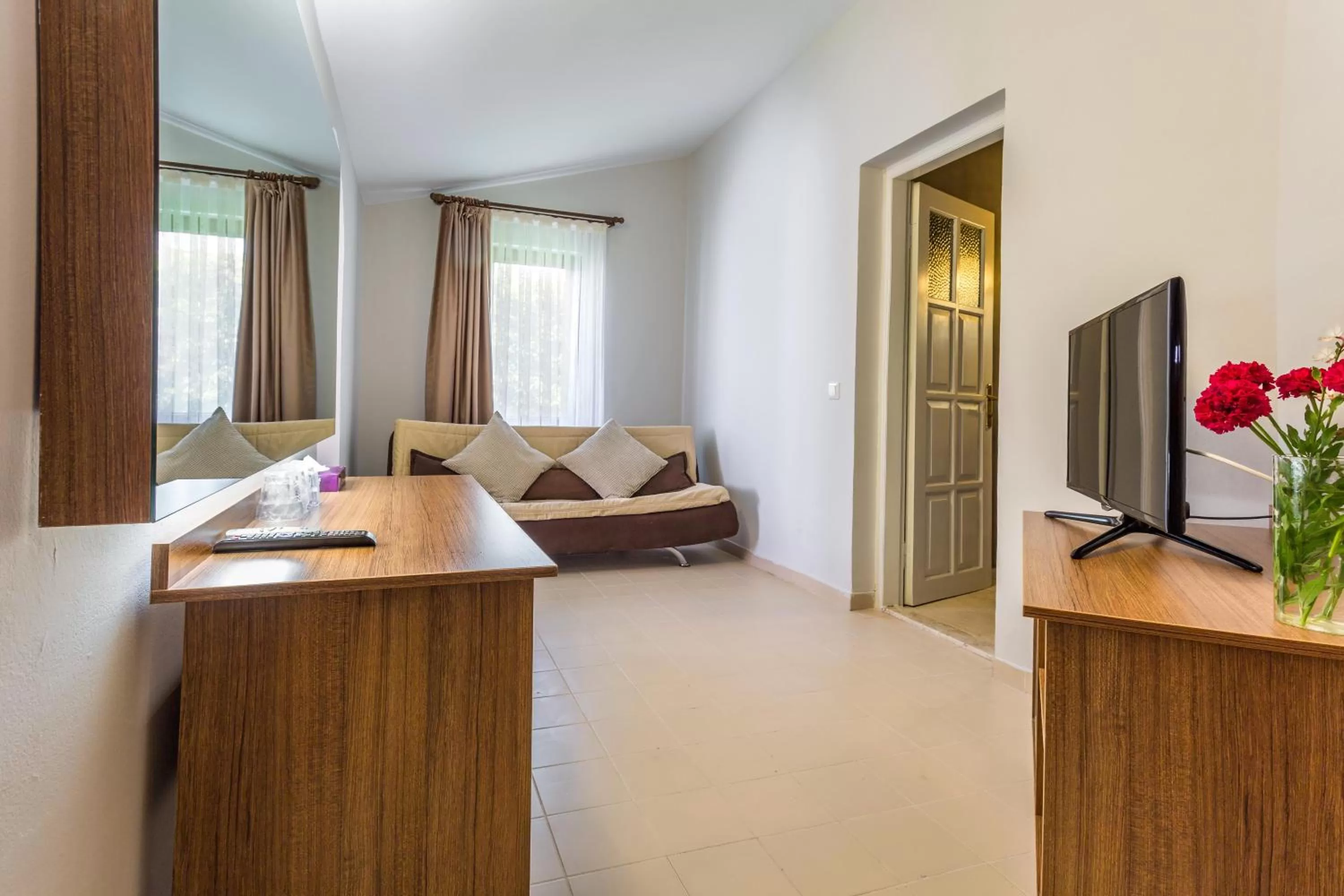 Photo of the whole room in Aqua Princess Hotel