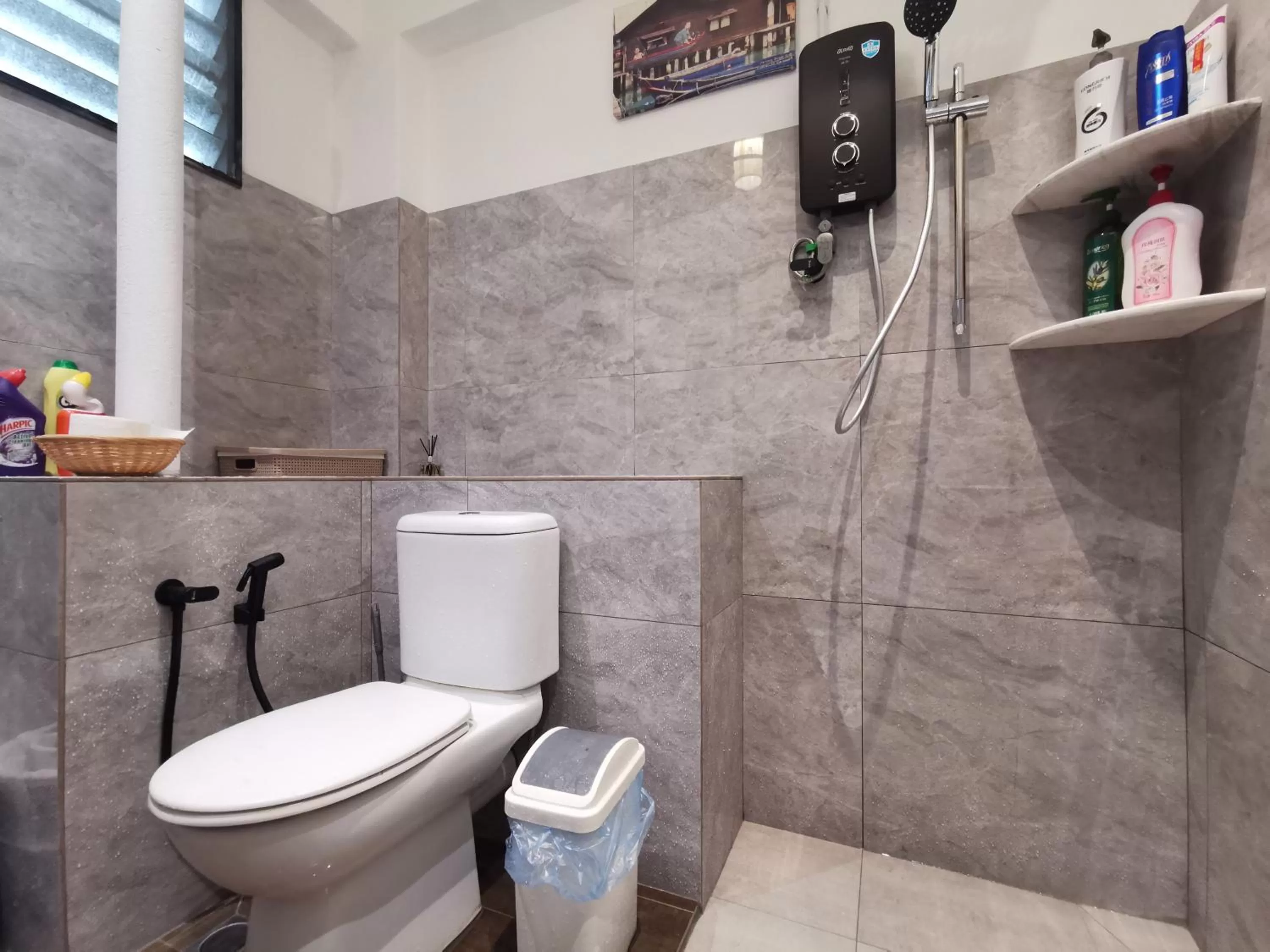 Shower in USM Designer Dwell