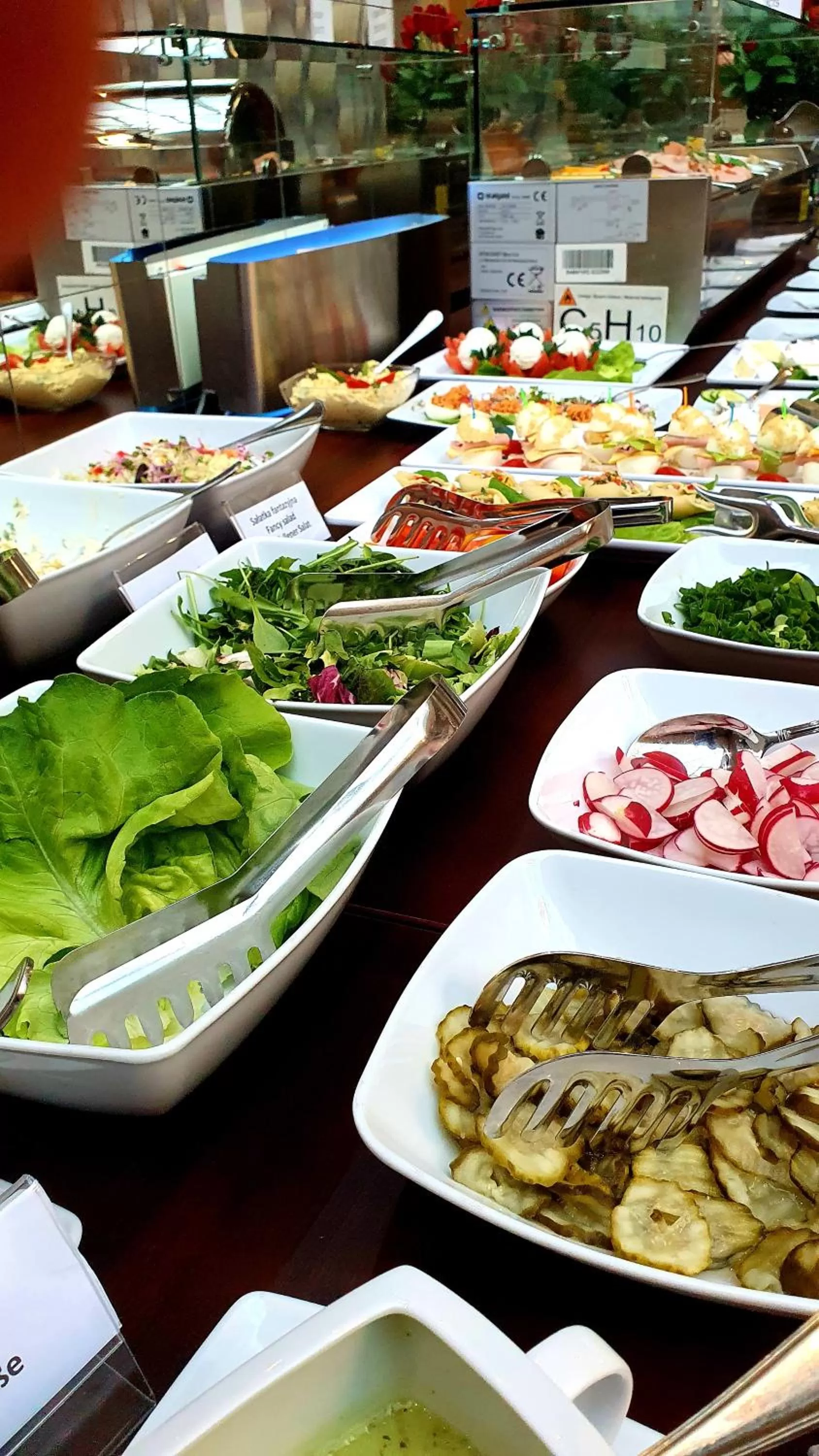 Breakfast in Hotel Gromada Pila