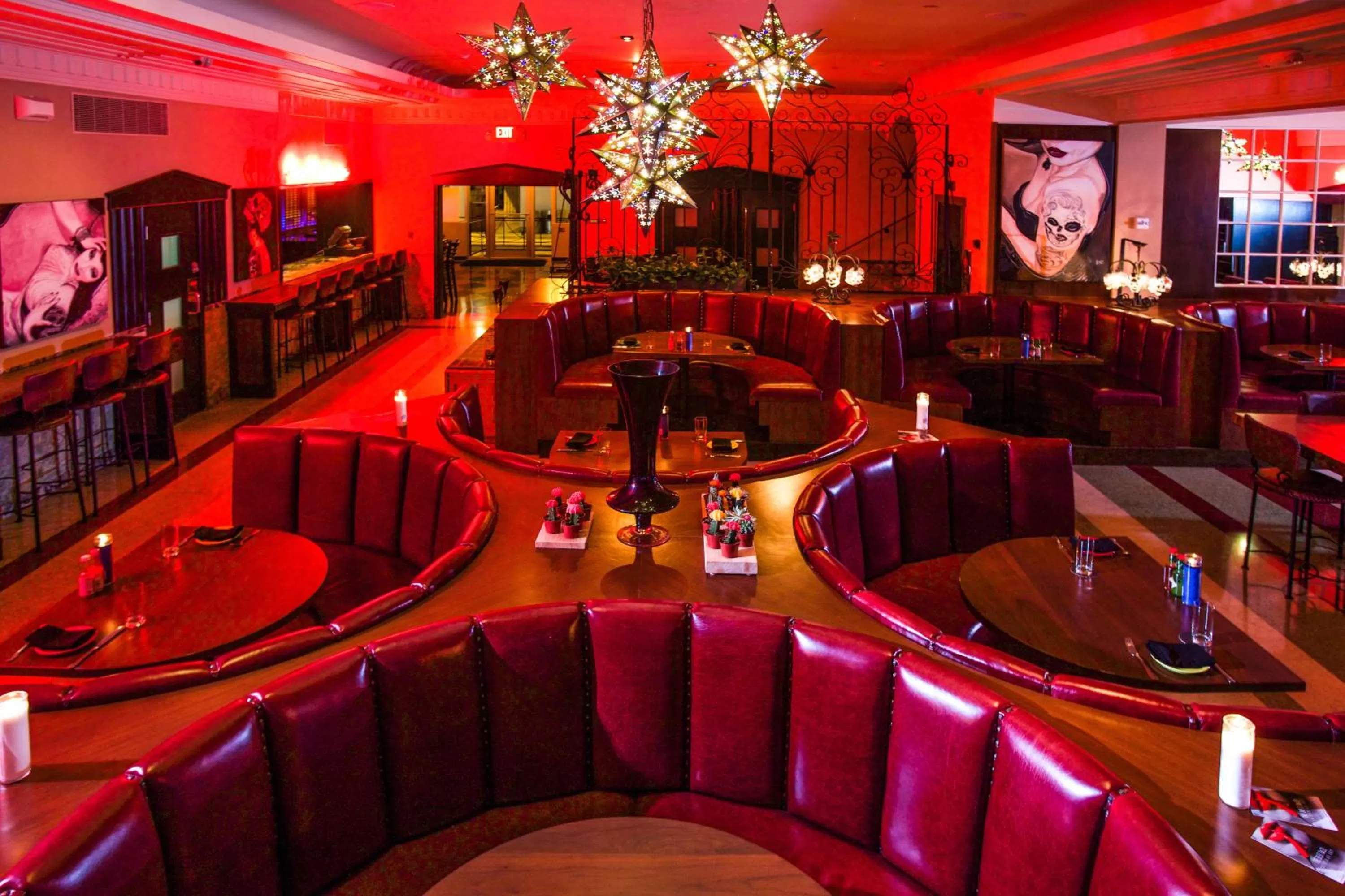 Restaurant/places to eat in Dream South Beach, by Hyatt