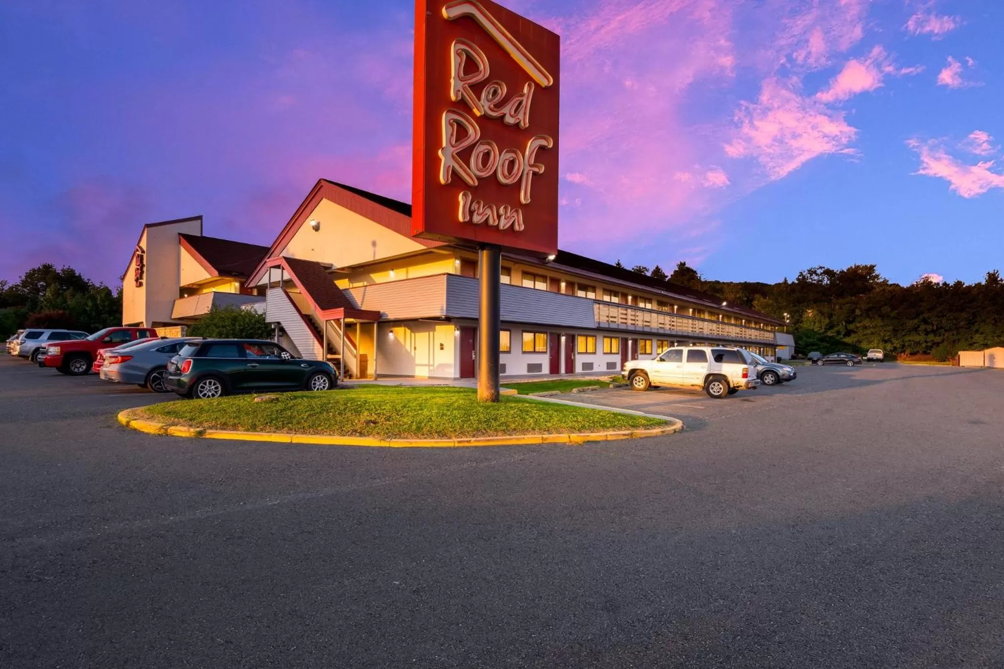 Property building in Red Roof Inn Binghamton - Johnson City